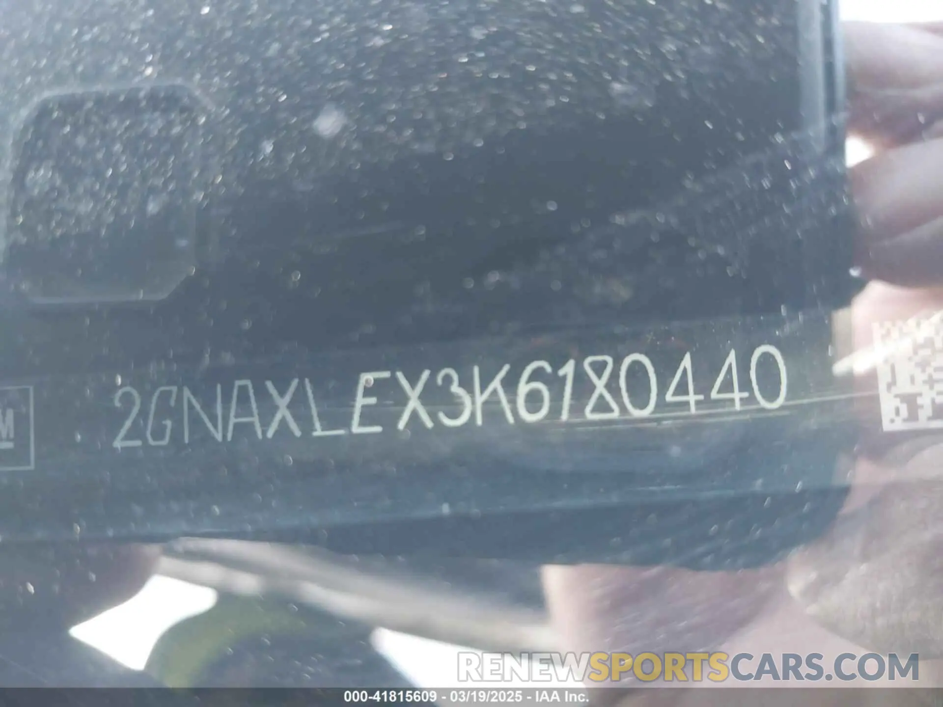 9 Photograph of a damaged car 2GNAXLEX3K6180440 CHEVROLET EQUINOX 2019