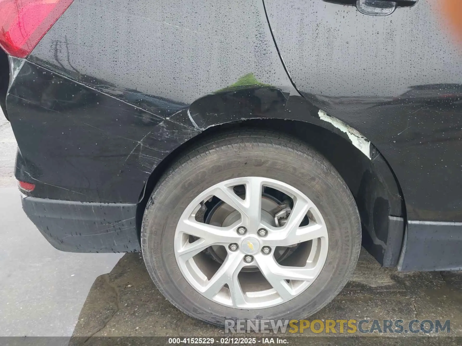 20 Photograph of a damaged car 2GNAXLEX3K6186898 CHEVROLET EQUINOX 2019