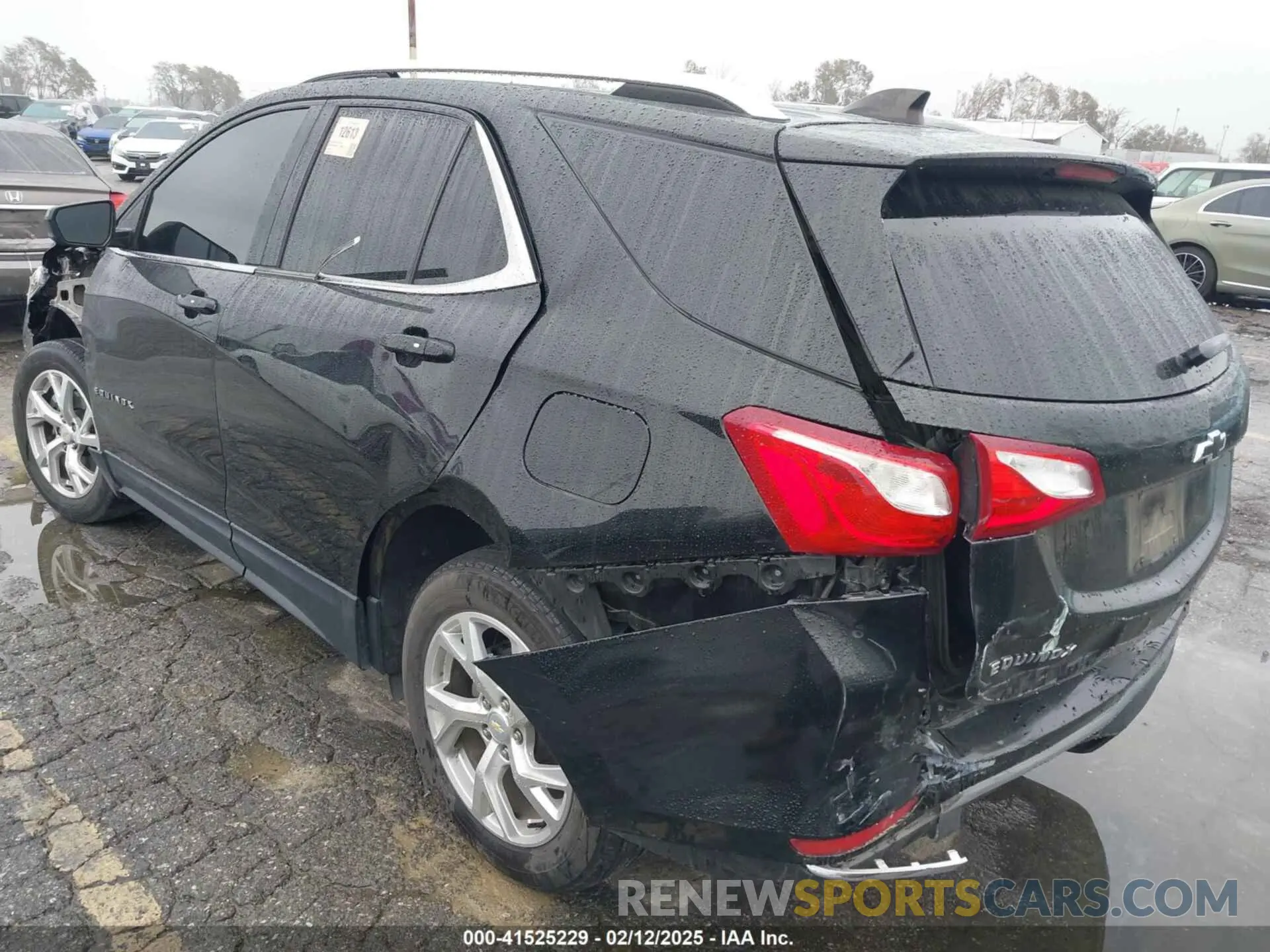 3 Photograph of a damaged car 2GNAXLEX3K6186898 CHEVROLET EQUINOX 2019