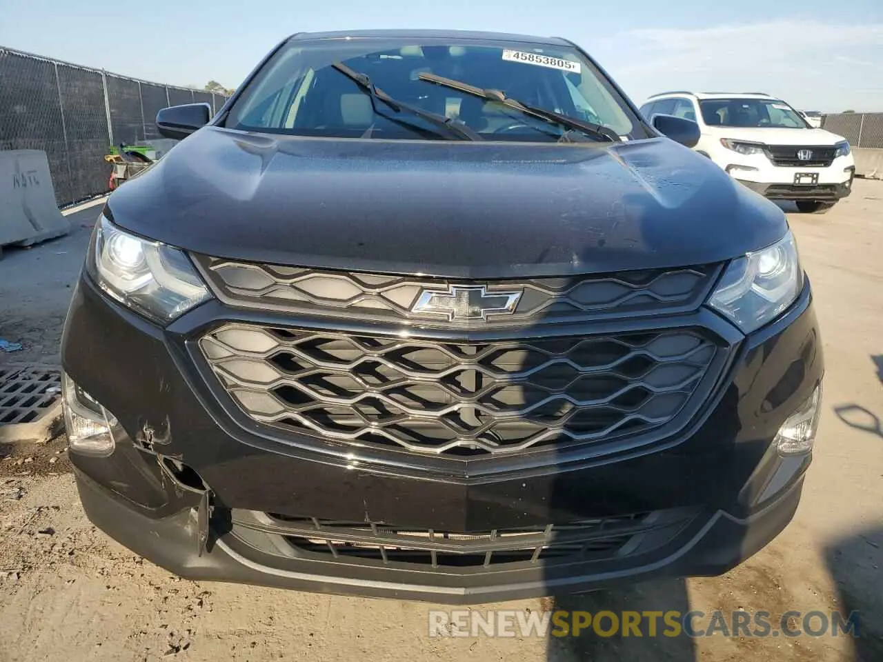 5 Photograph of a damaged car 2GNAXLEX5K6235664 CHEVROLET EQUINOX 2019