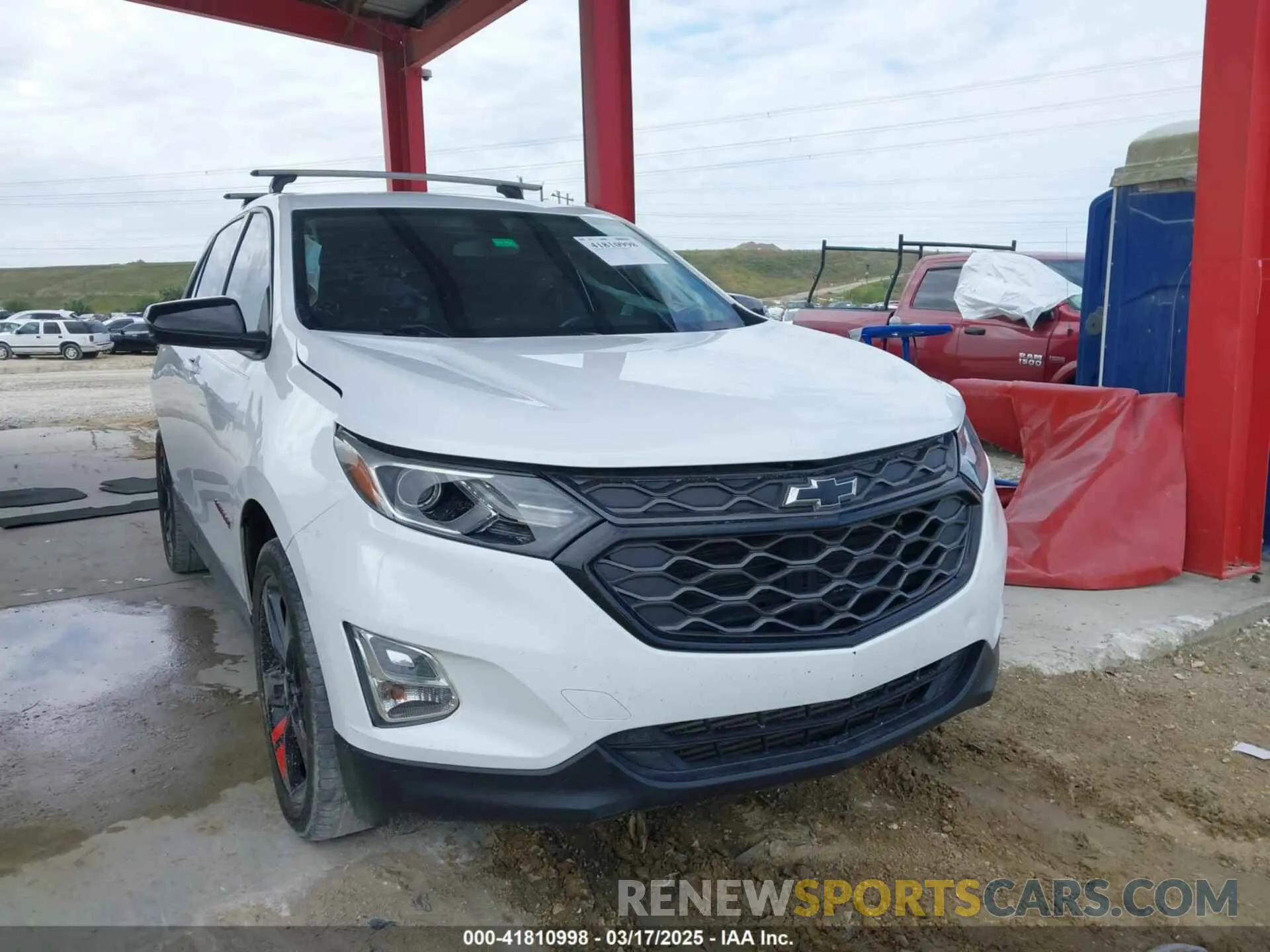 1 Photograph of a damaged car 2GNAXLEX6K6164443 CHEVROLET EQUINOX 2019