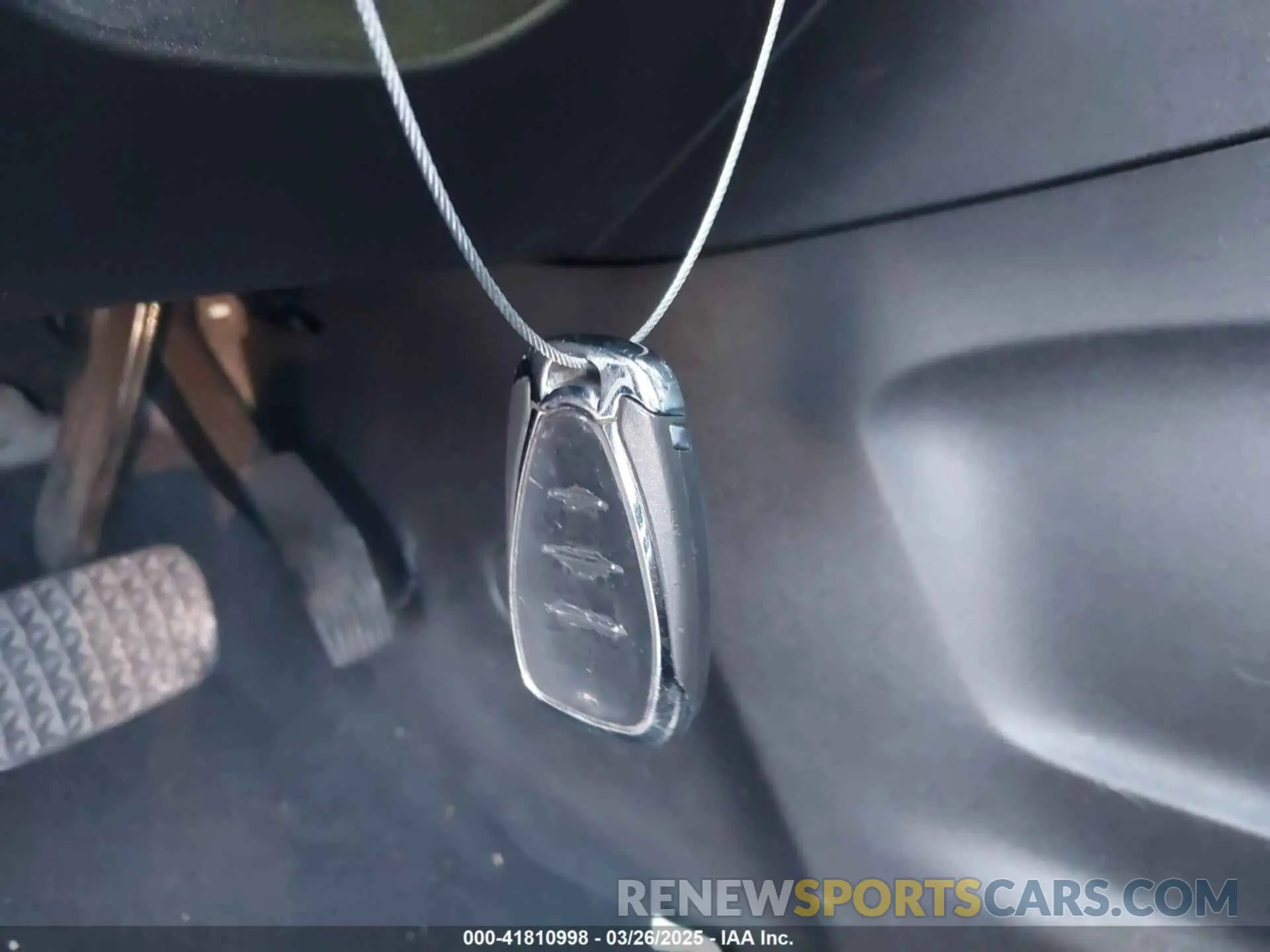 11 Photograph of a damaged car 2GNAXLEX6K6164443 CHEVROLET EQUINOX 2019