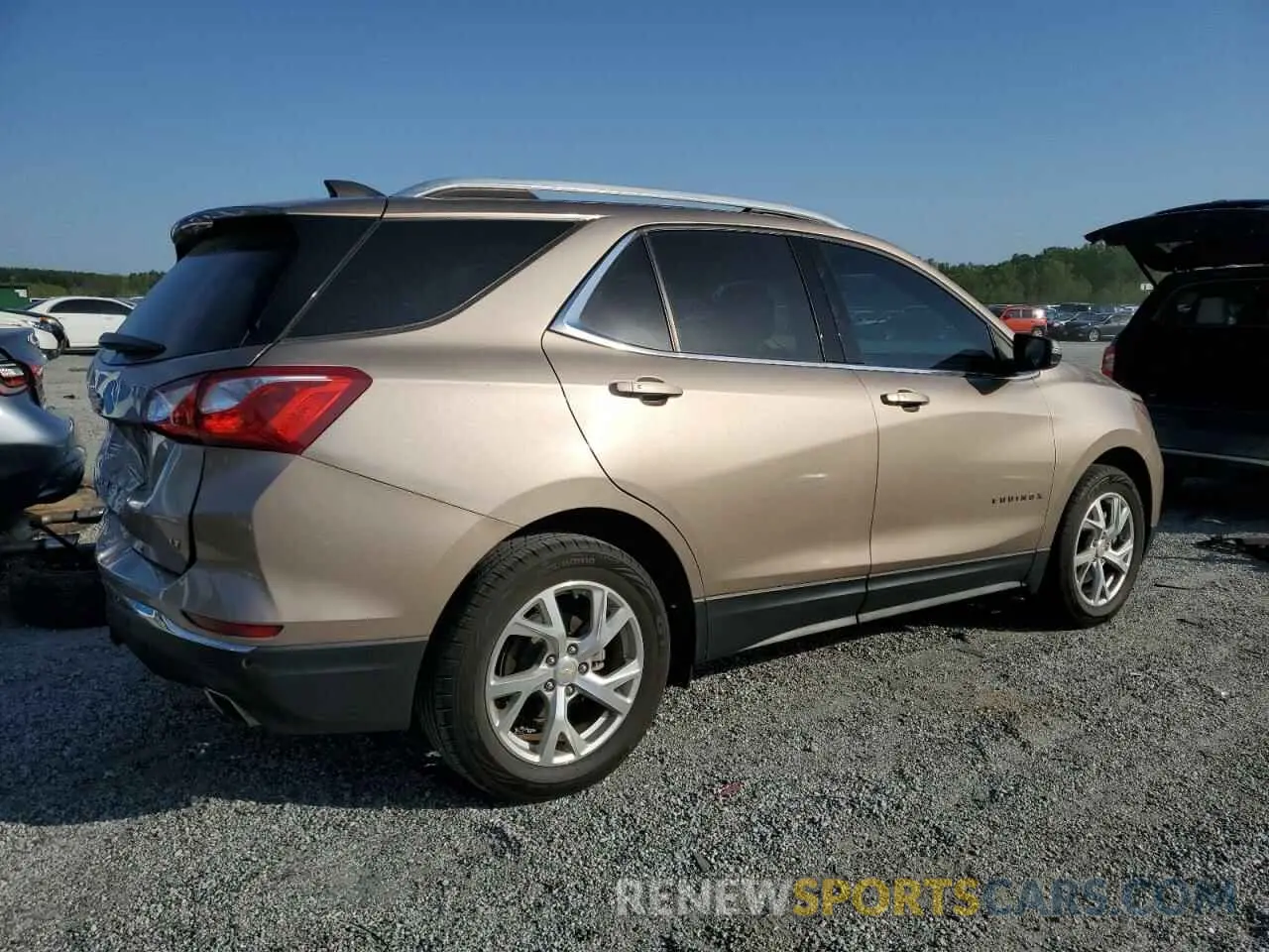 3 Photograph of a damaged car 2GNAXLEX6K6219358 CHEVROLET EQUINOX 2019