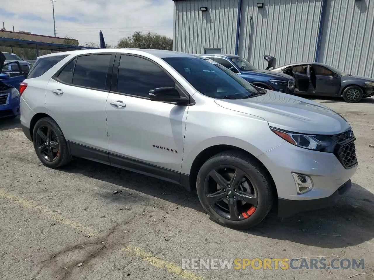 4 Photograph of a damaged car 2GNAXLEX8K6276354 CHEVROLET EQUINOX 2019