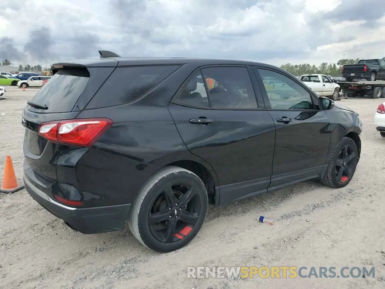 3 Photograph of a damaged car 2GNAXLEX9K6181205 CHEVROLET EQUINOX 2019