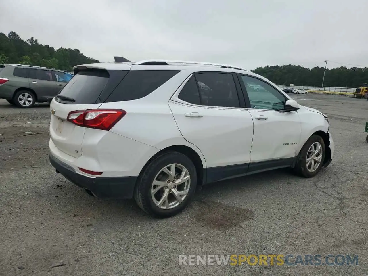 3 Photograph of a damaged car 2GNAXLEX9K6217474 CHEVROLET EQUINOX 2019