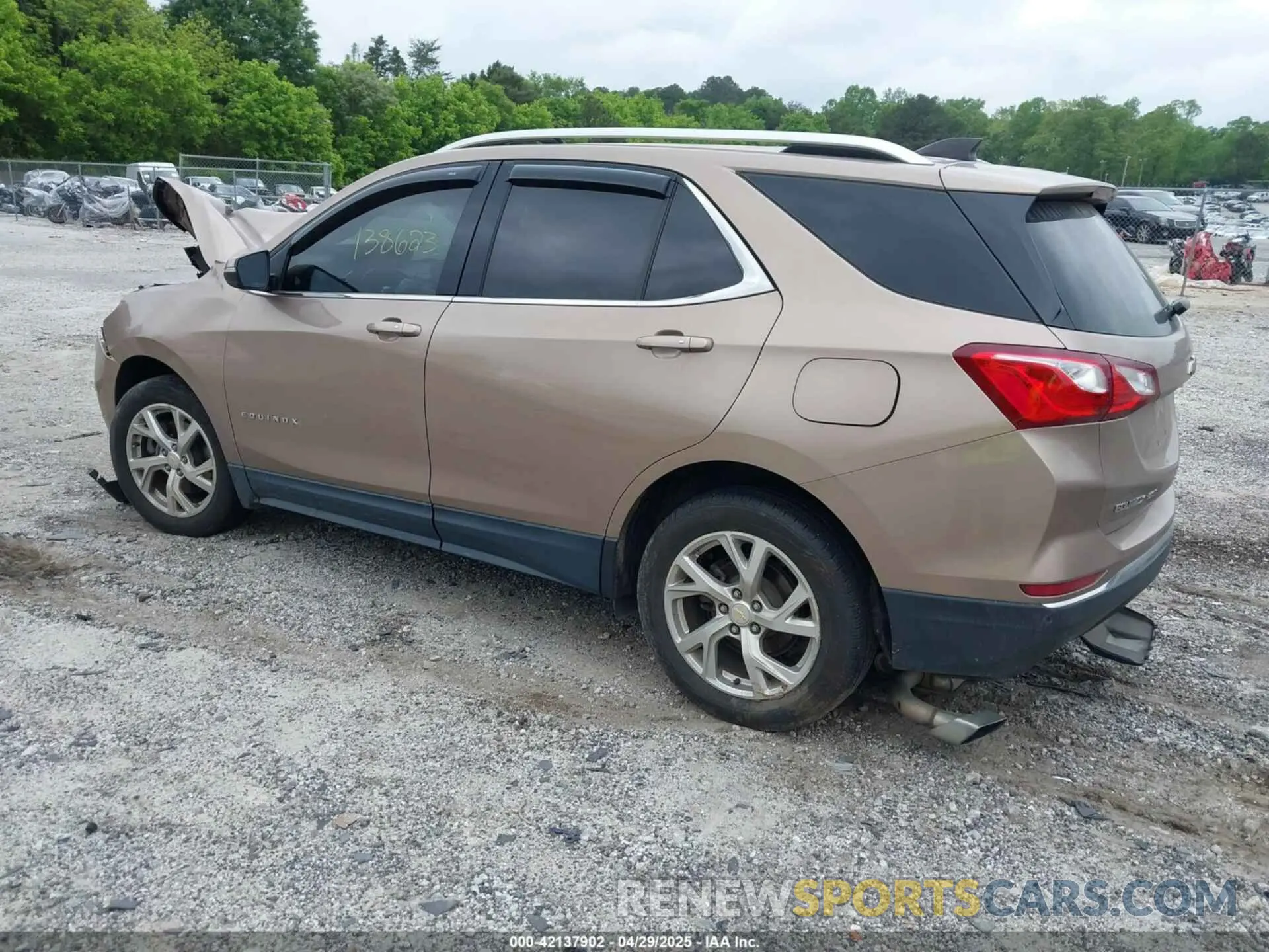 3 Photograph of a damaged car 2GNAXLEX9K6298525 CHEVROLET EQUINOX 2019