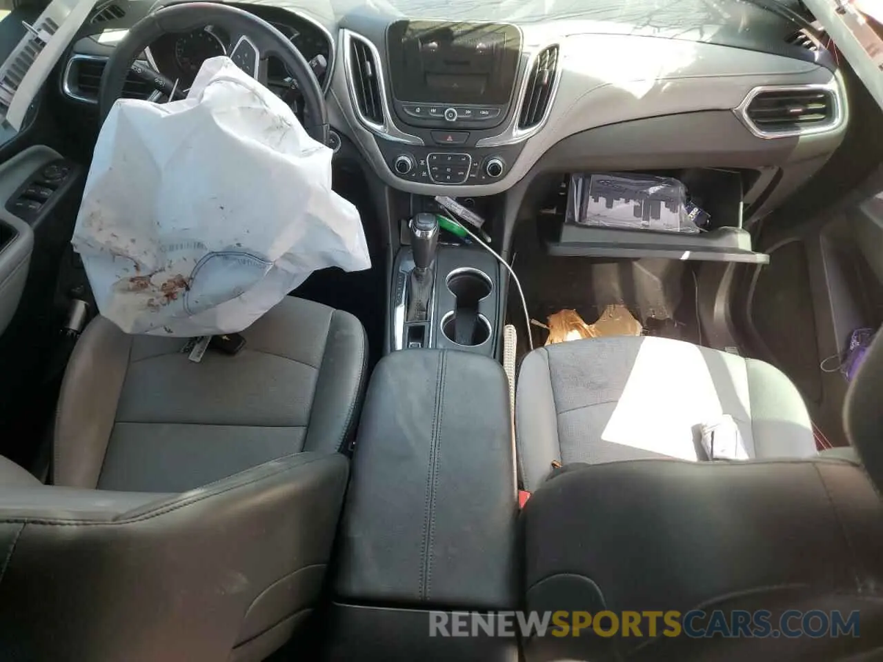 8 Photograph of a damaged car 2GNAXNEV1K6247207 CHEVROLET EQUINOX 2019