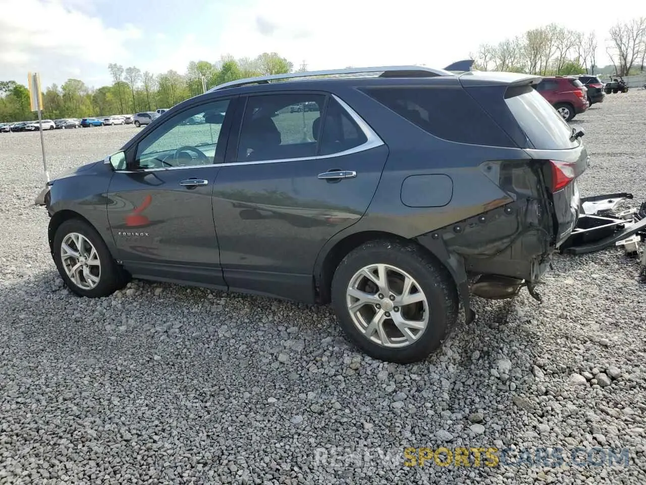 2 Photograph of a damaged car 2GNAXNEV5K6302984 CHEVROLET EQUINOX 2019