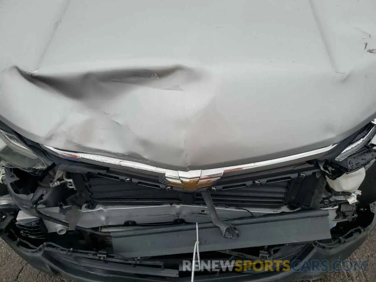 12 Photograph of a damaged car 2GNAXNEV6K6152206 CHEVROLET EQUINOX 2019