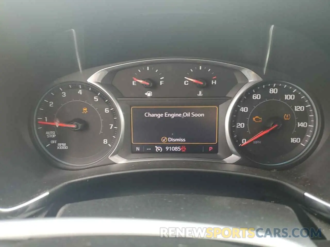 9 Photograph of a damaged car 2GNAXNEV7K6103483 CHEVROLET EQUINOX 2019