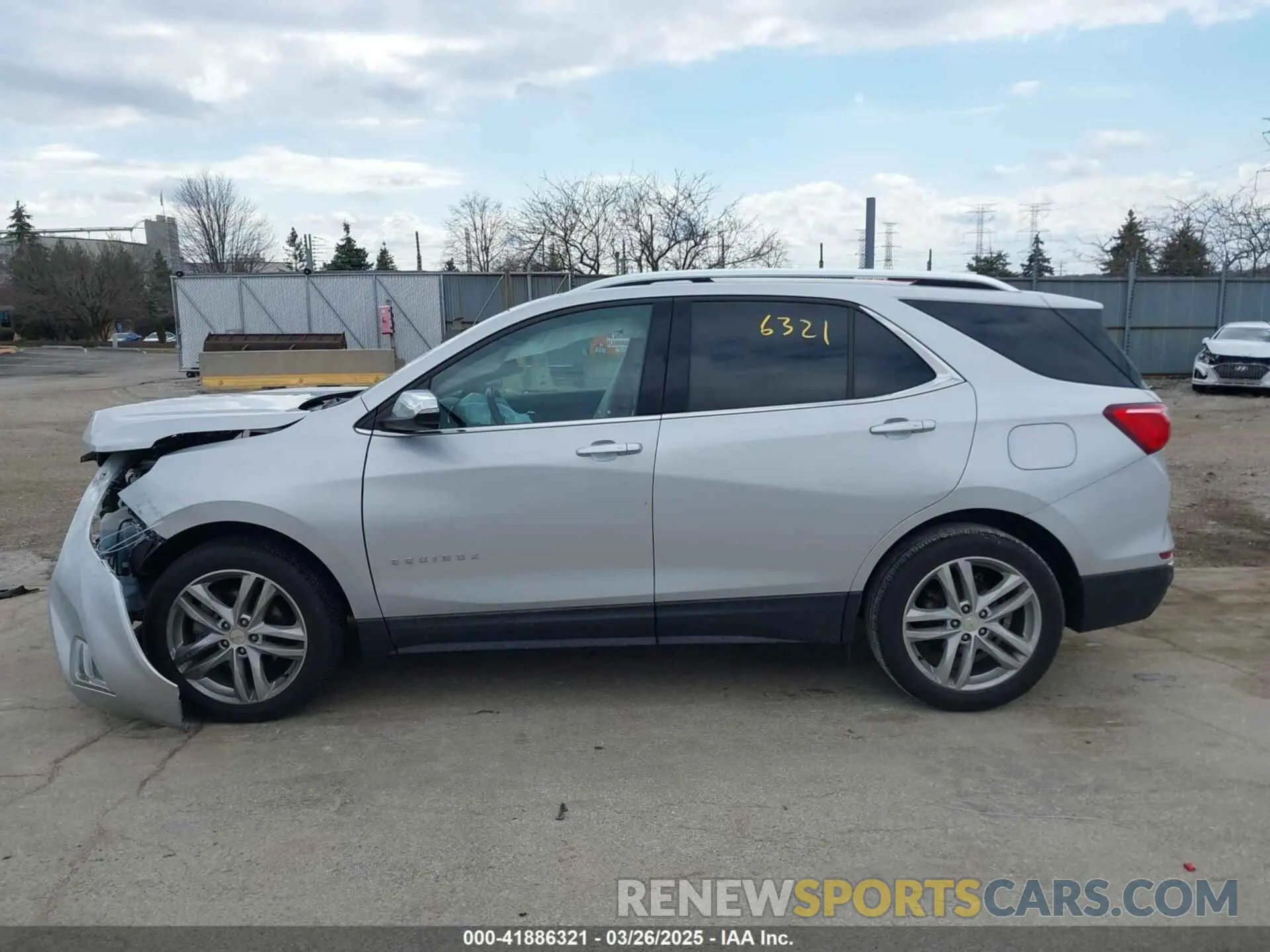 13 Photograph of a damaged car 2GNAXPEX0K6210579 CHEVROLET EQUINOX 2019