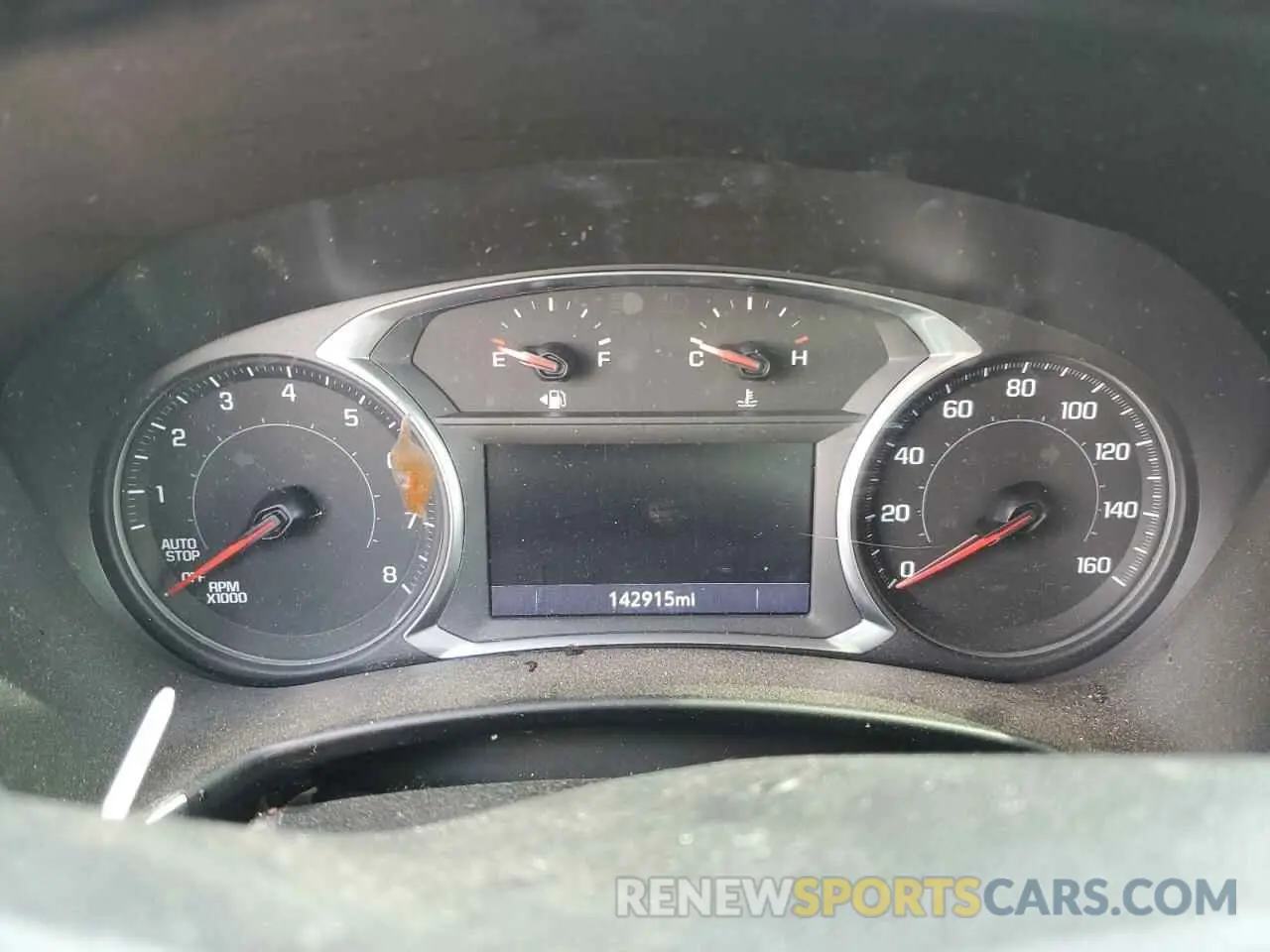 9 Photograph of a damaged car 2GNAXPEX1K6228203 CHEVROLET EQUINOX 2019
