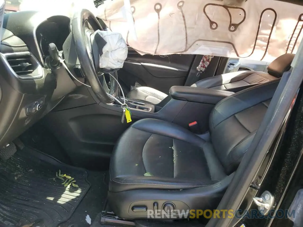 7 Photograph of a damaged car 2GNAXPEX1K6239749 CHEVROLET EQUINOX 2019