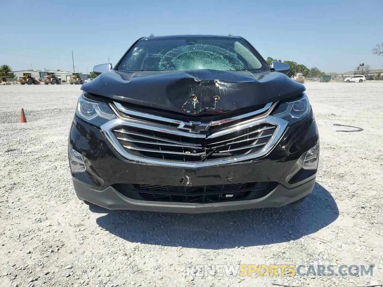 5 Photograph of a damaged car 2GNAXPEX2K6141975 CHEVROLET EQUINOX 2019