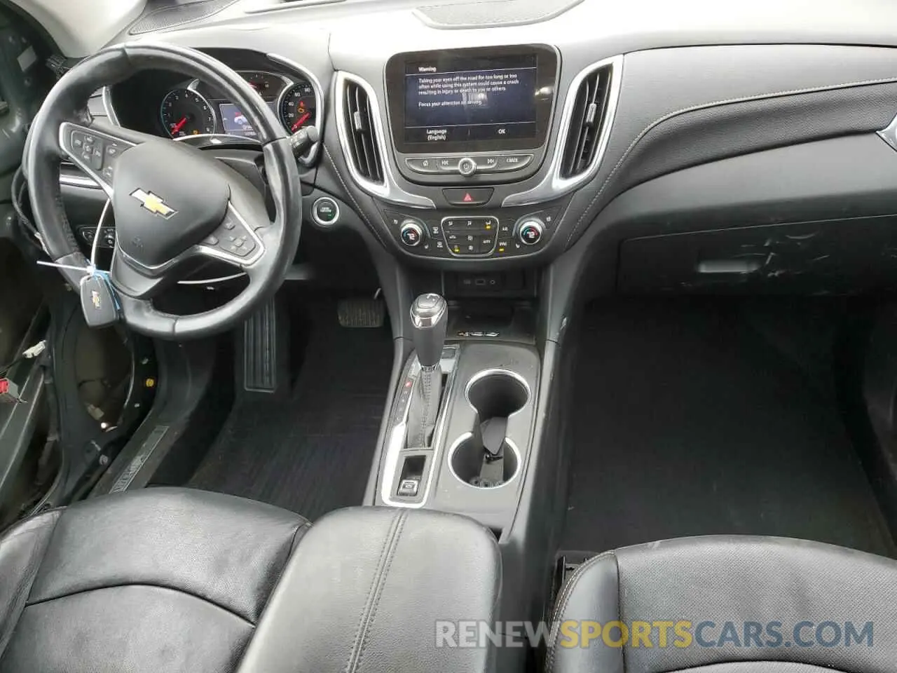 8 Photograph of a damaged car 2GNAXPEX2K6151230 CHEVROLET EQUINOX 2019