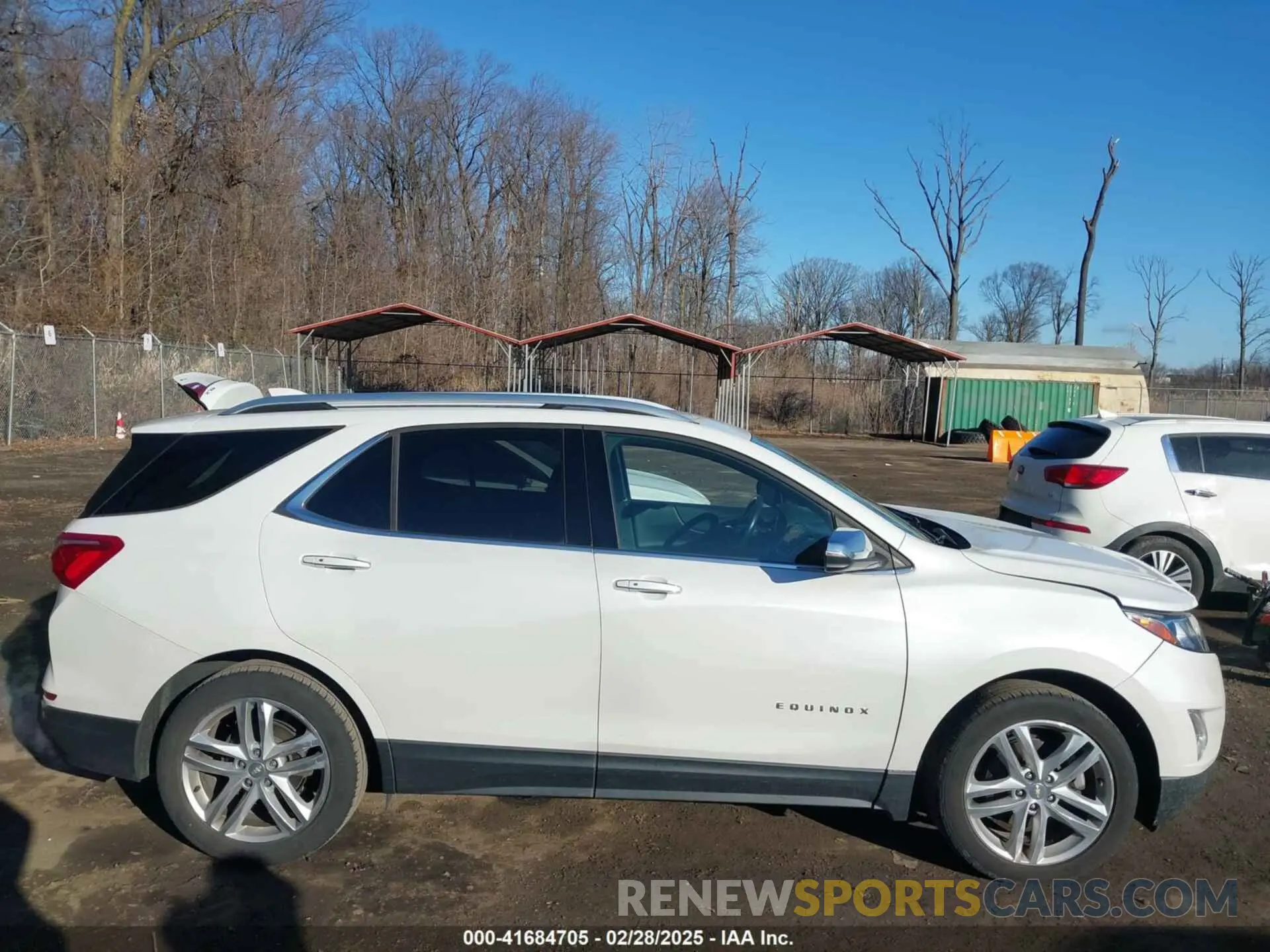 13 Photograph of a damaged car 2GNAXPEX3K6219339 CHEVROLET EQUINOX 2019