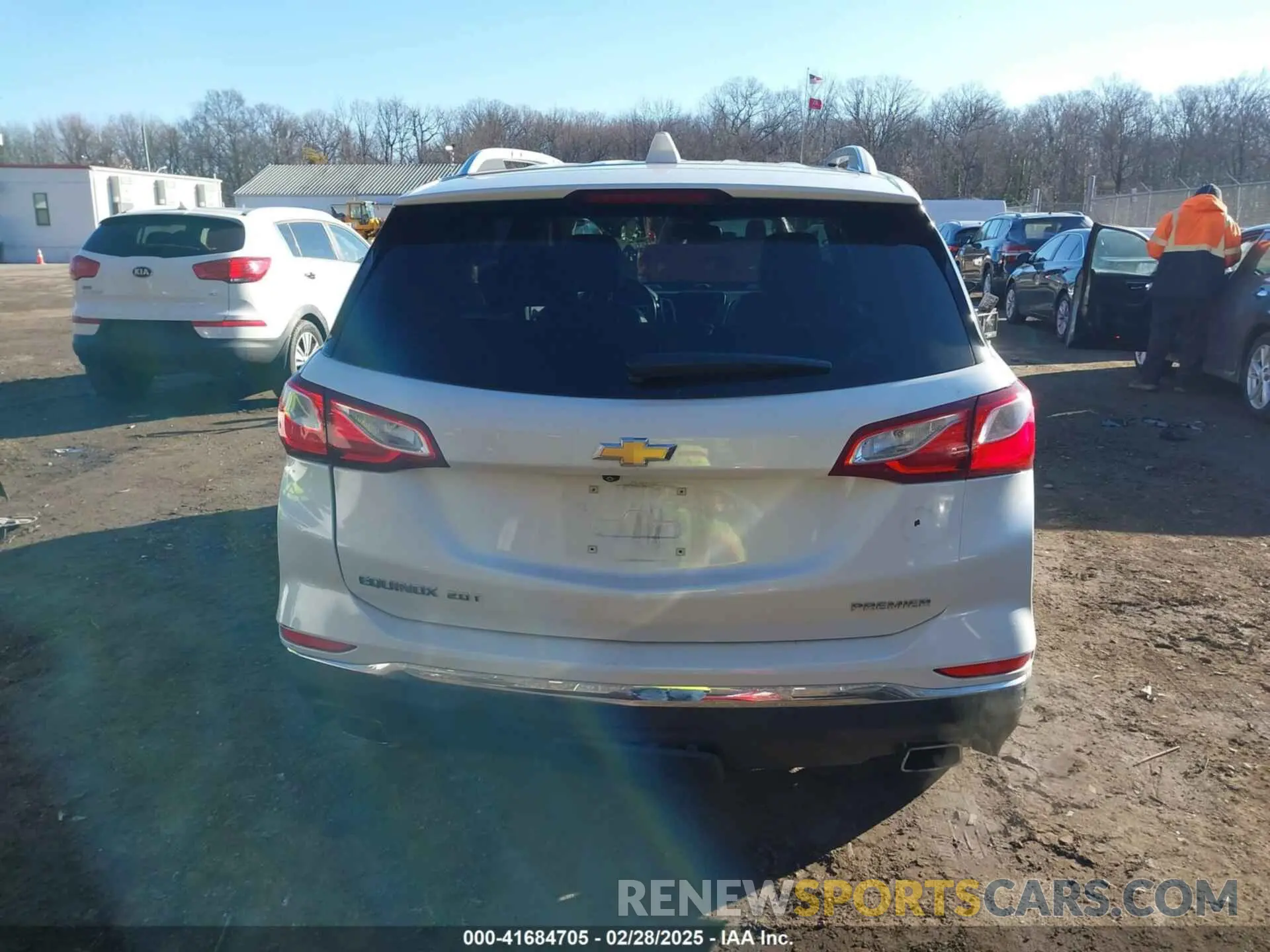 16 Photograph of a damaged car 2GNAXPEX3K6219339 CHEVROLET EQUINOX 2019
