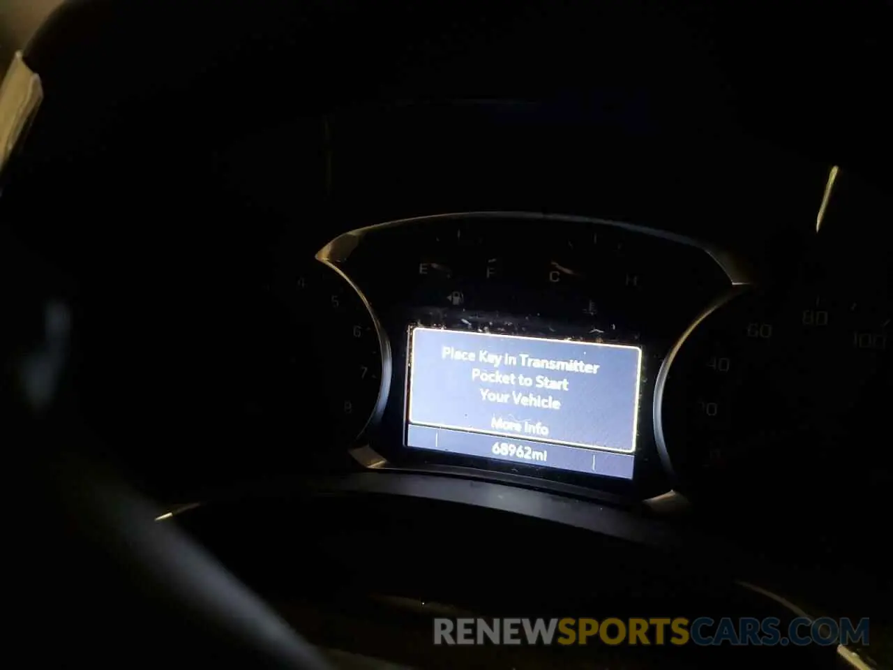 9 Photograph of a damaged car 2GNAXPEX4K6142027 CHEVROLET EQUINOX 2019