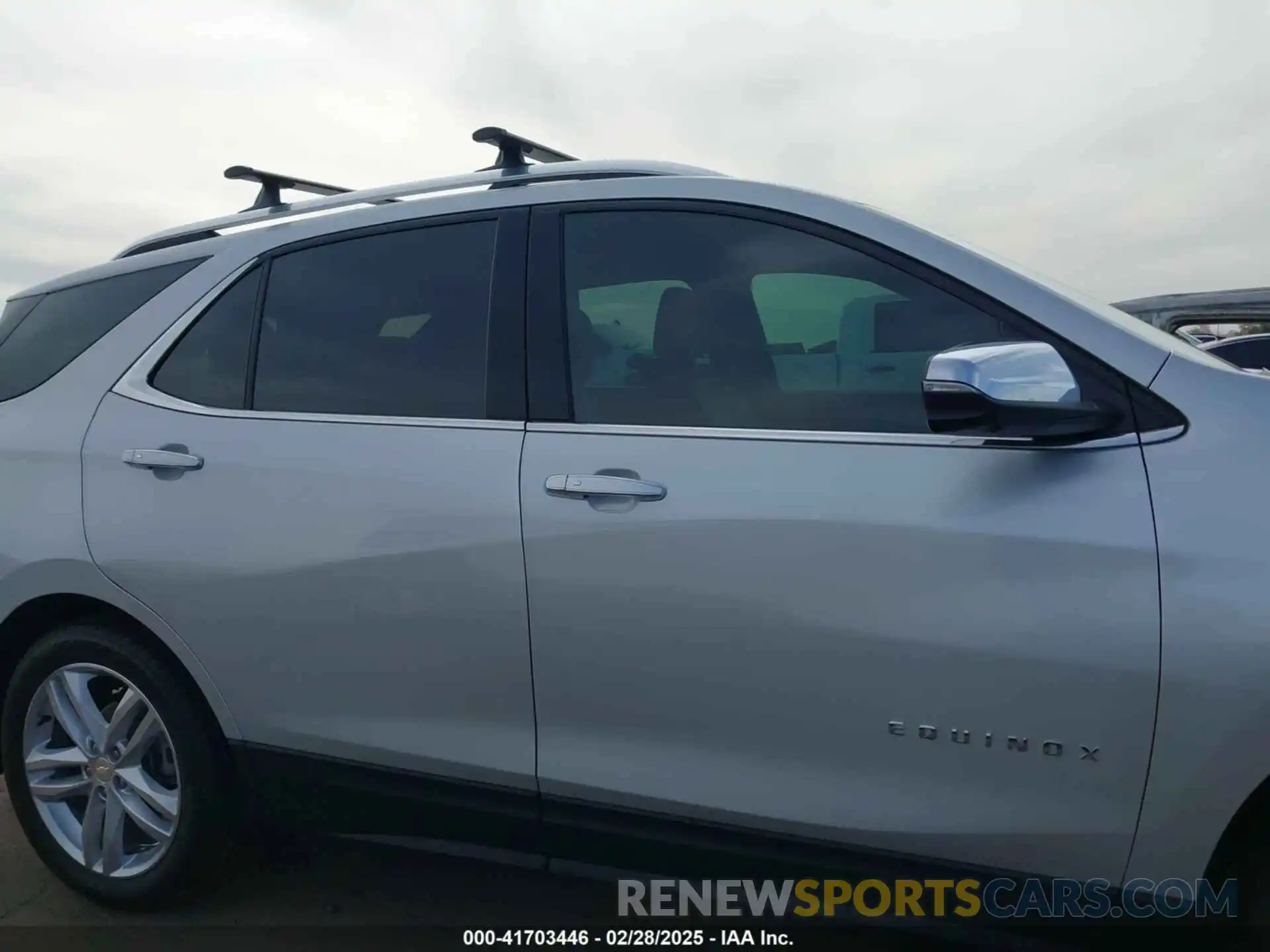 13 Photograph of a damaged car 2GNAXPEX4K6236974 CHEVROLET EQUINOX 2019