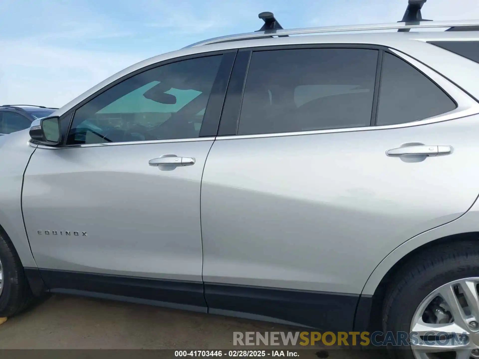 14 Photograph of a damaged car 2GNAXPEX4K6236974 CHEVROLET EQUINOX 2019