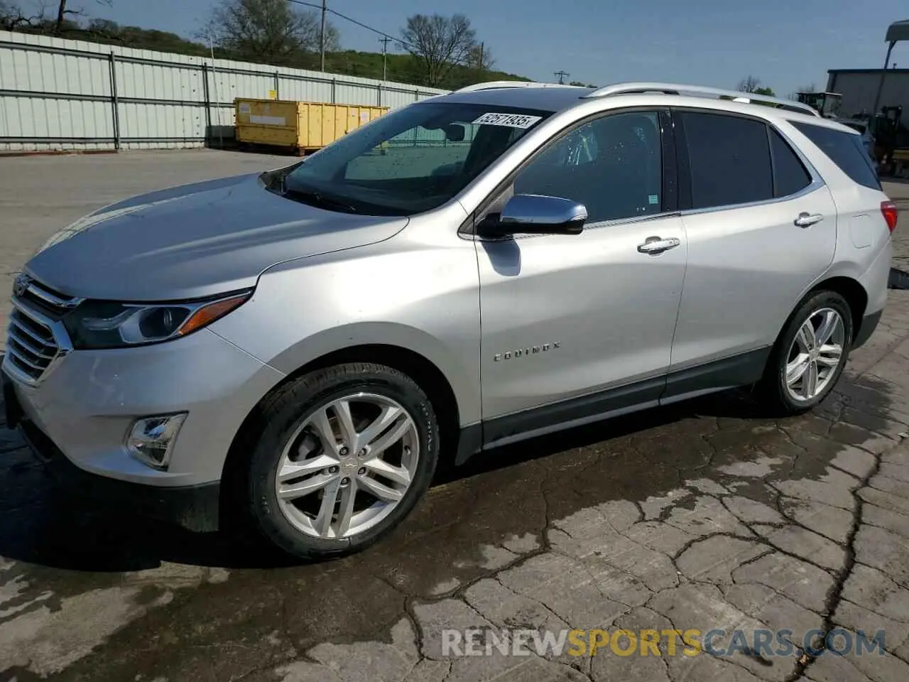 1 Photograph of a damaged car 2GNAXPEX4K6248235 CHEVROLET EQUINOX 2019