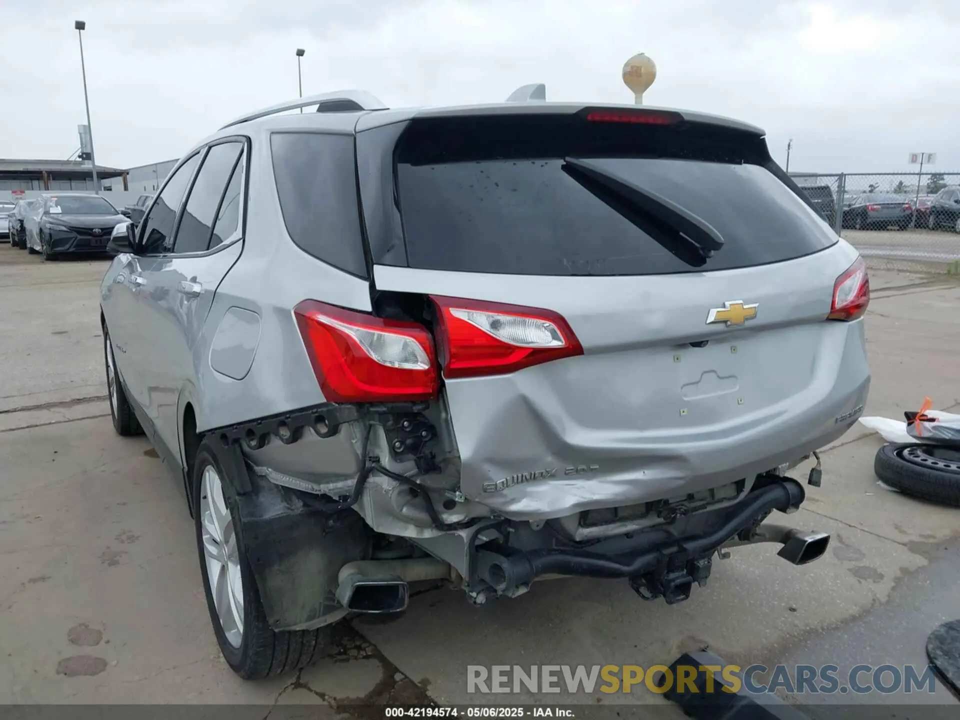 6 Photograph of a damaged car 2GNAXPEX4K6252513 CHEVROLET EQUINOX 2019