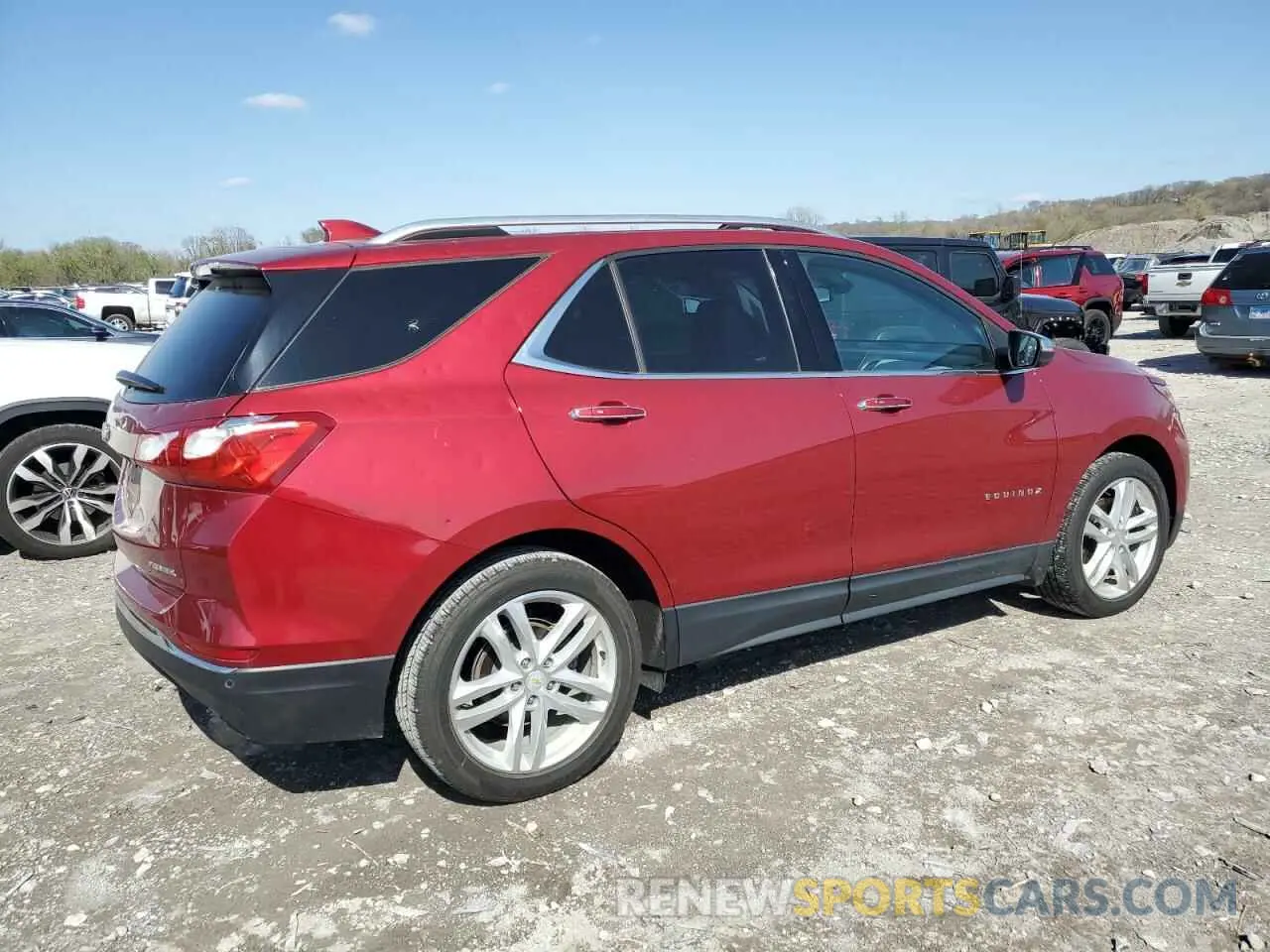 3 Photograph of a damaged car 2GNAXPEX5K6137127 CHEVROLET EQUINOX 2019