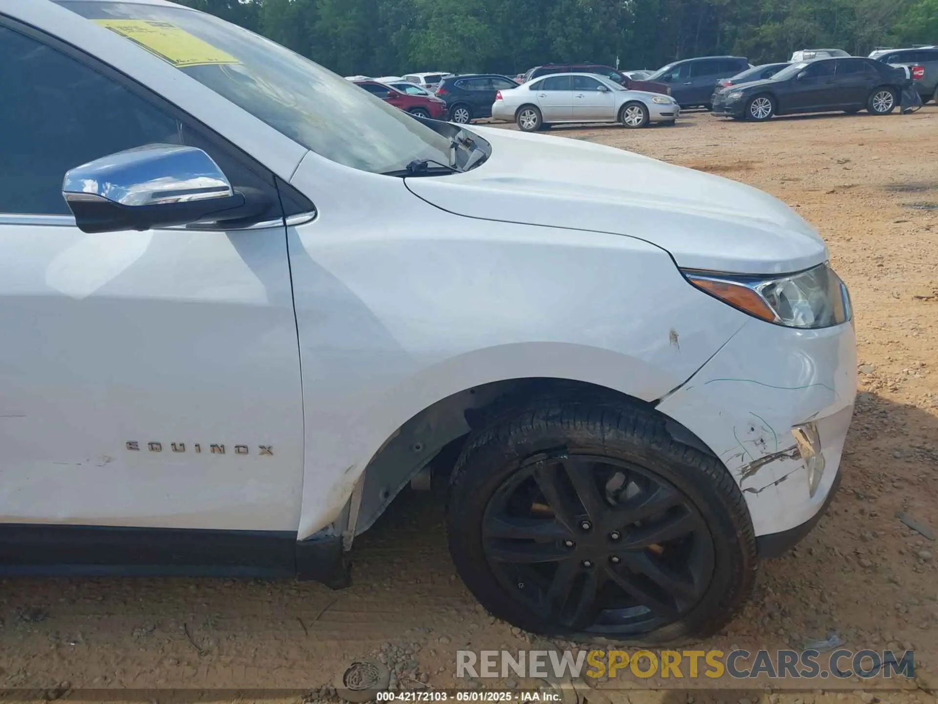 17 Photograph of a damaged car 2GNAXPEX9K6177386 CHEVROLET EQUINOX 2019