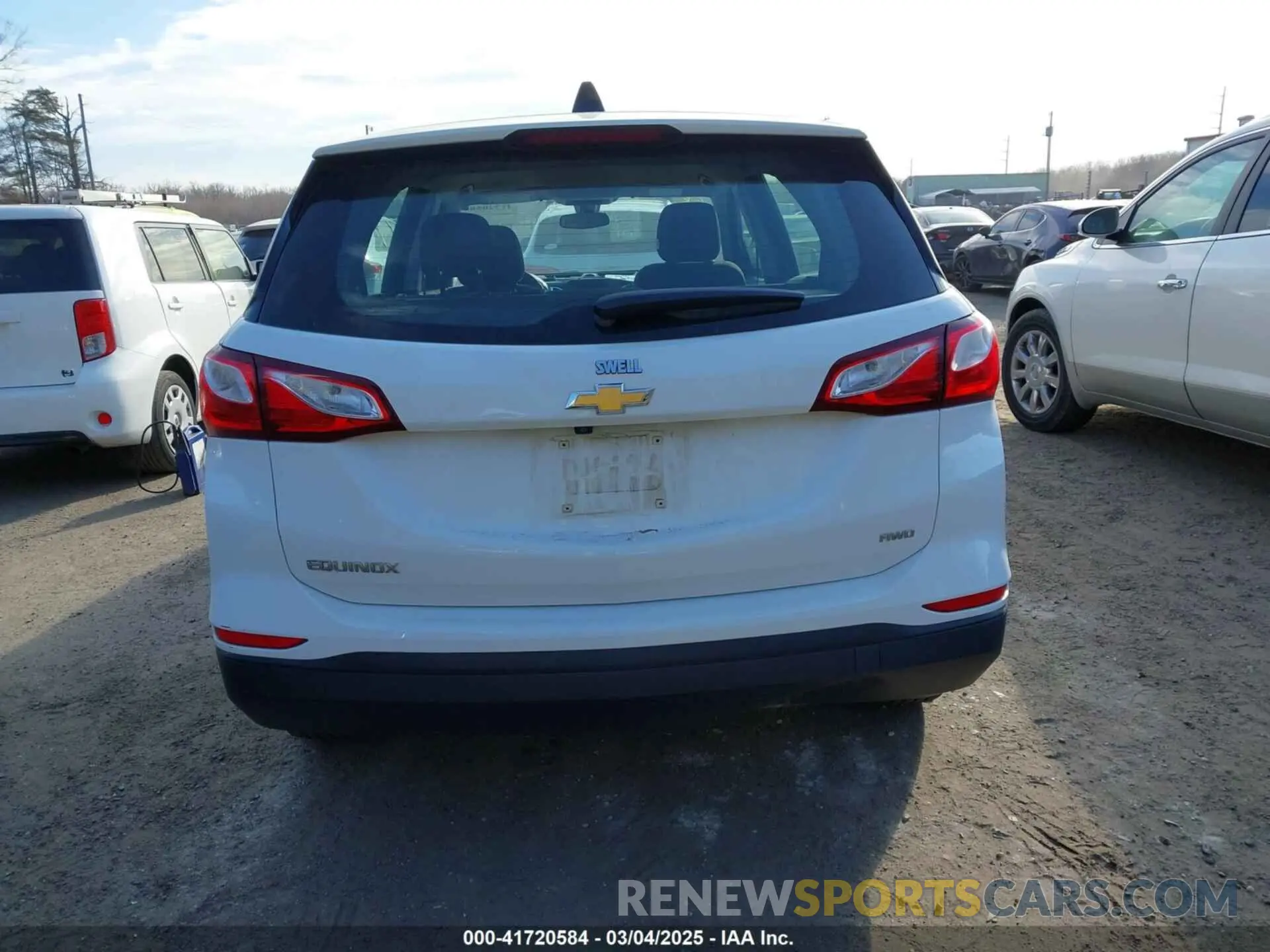 16 Photograph of a damaged car 2GNAXSEV0K6147310 CHEVROLET EQUINOX 2019