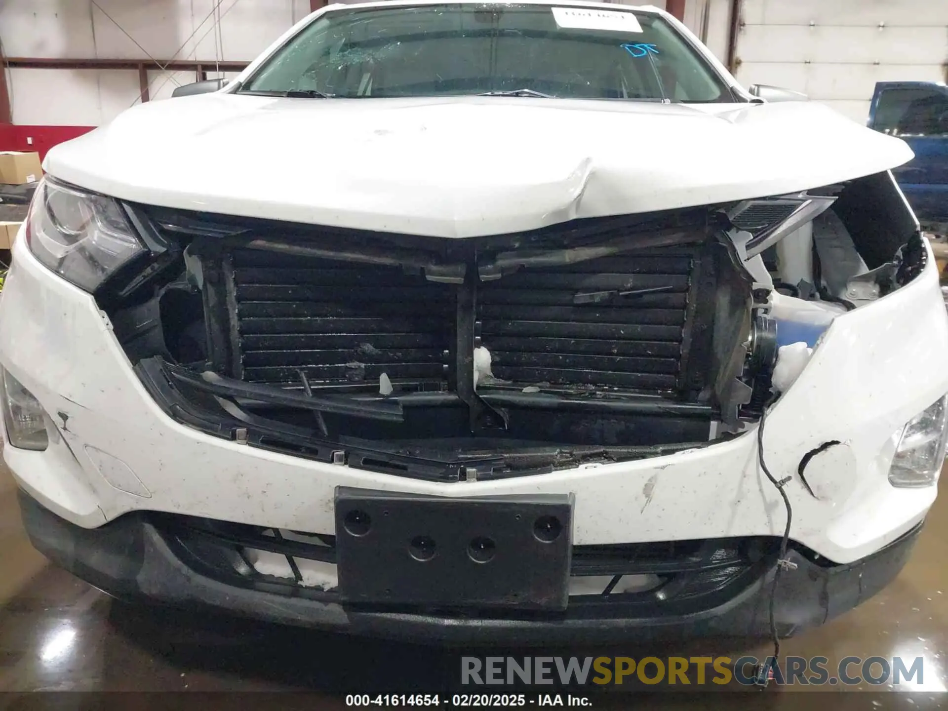 6 Photograph of a damaged car 2GNAXSEV3K6273841 CHEVROLET EQUINOX 2019