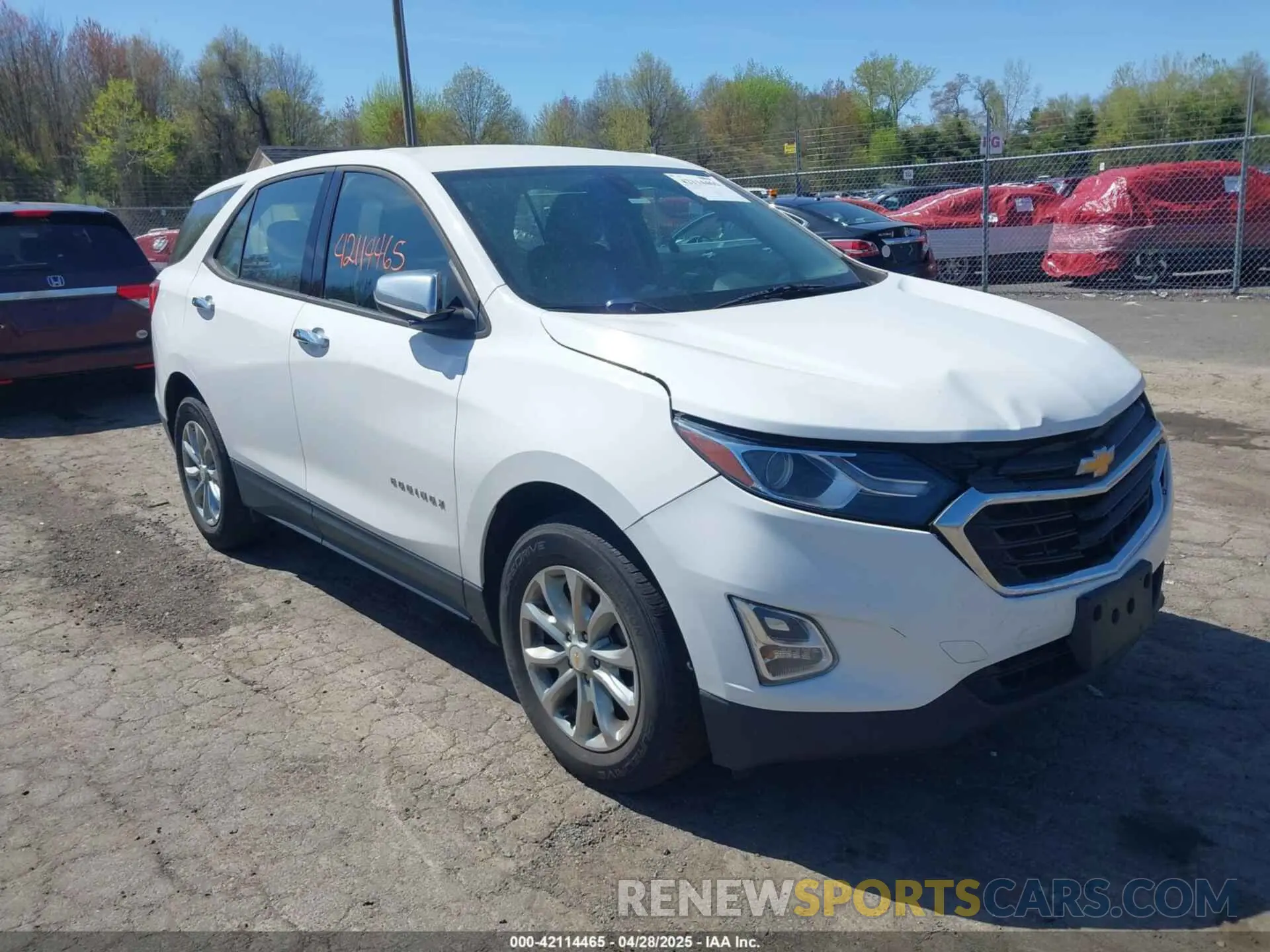 1 Photograph of a damaged car 2GNAXSEV4K6110423 CHEVROLET EQUINOX 2019