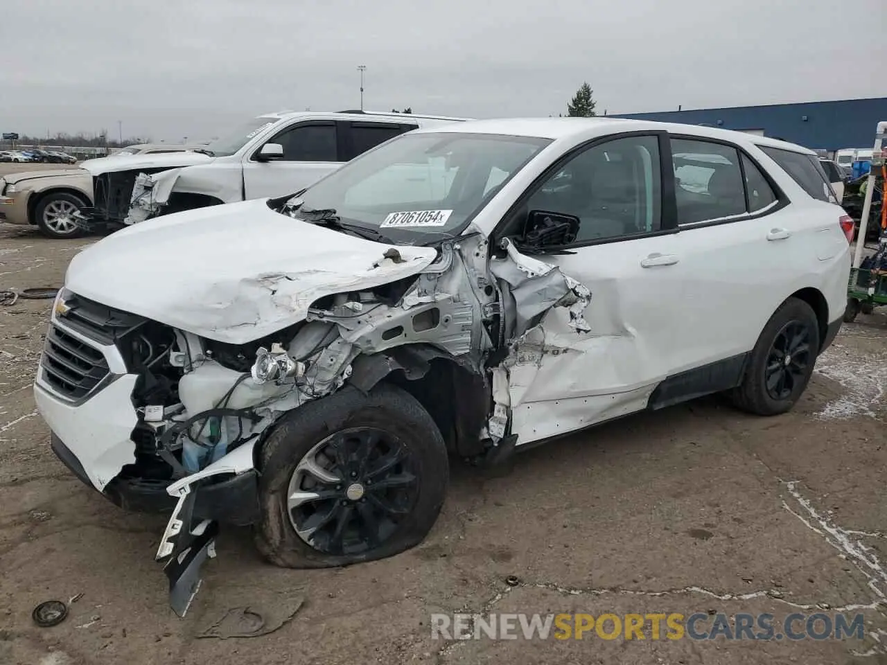 1 Photograph of a damaged car 2GNAXSEV4K6255008 CHEVROLET EQUINOX 2019