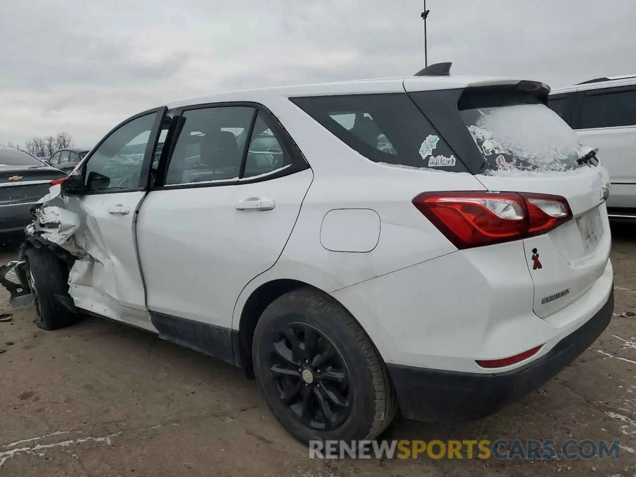 2 Photograph of a damaged car 2GNAXSEV4K6255008 CHEVROLET EQUINOX 2019