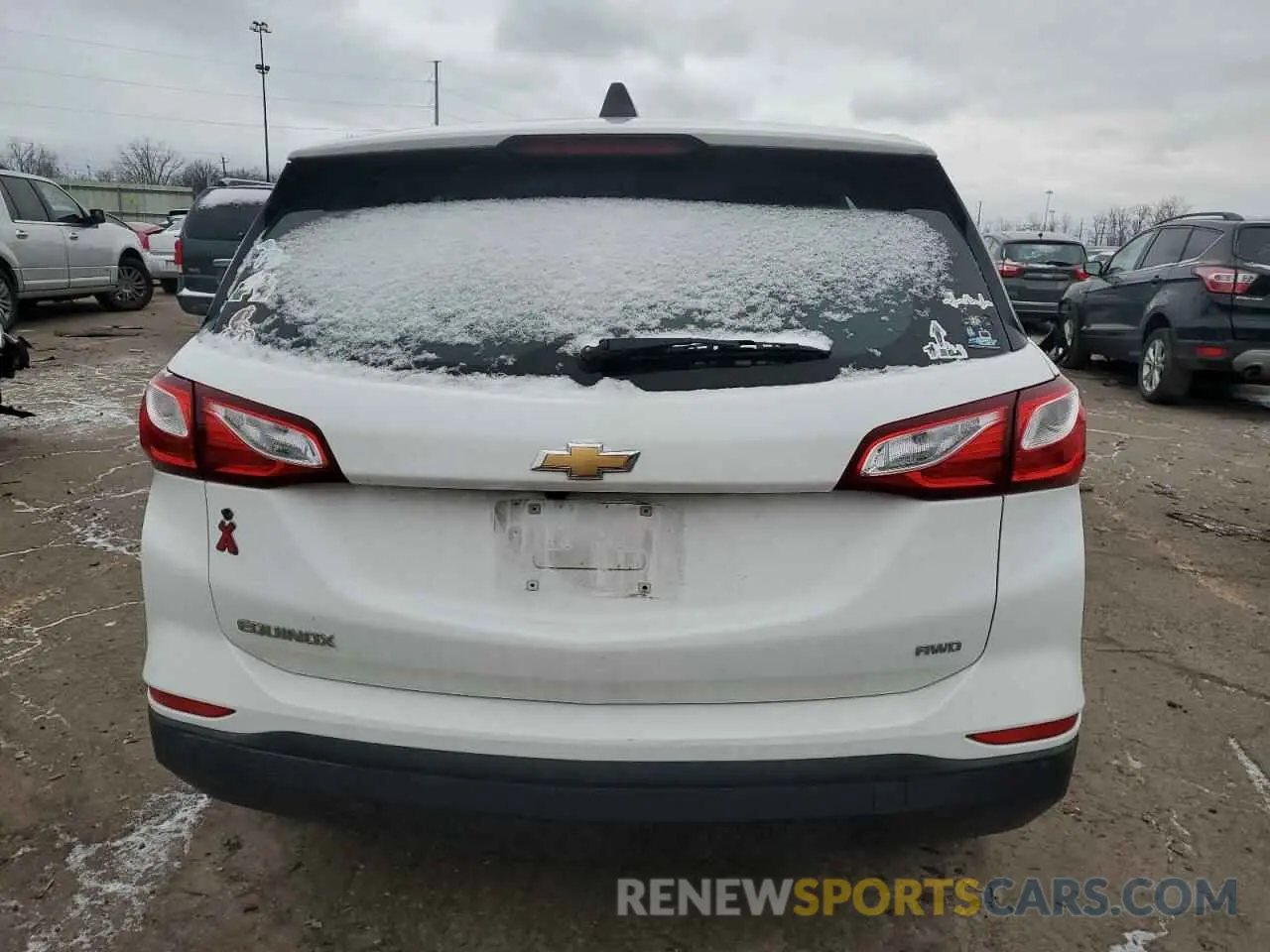 6 Photograph of a damaged car 2GNAXSEV4K6255008 CHEVROLET EQUINOX 2019