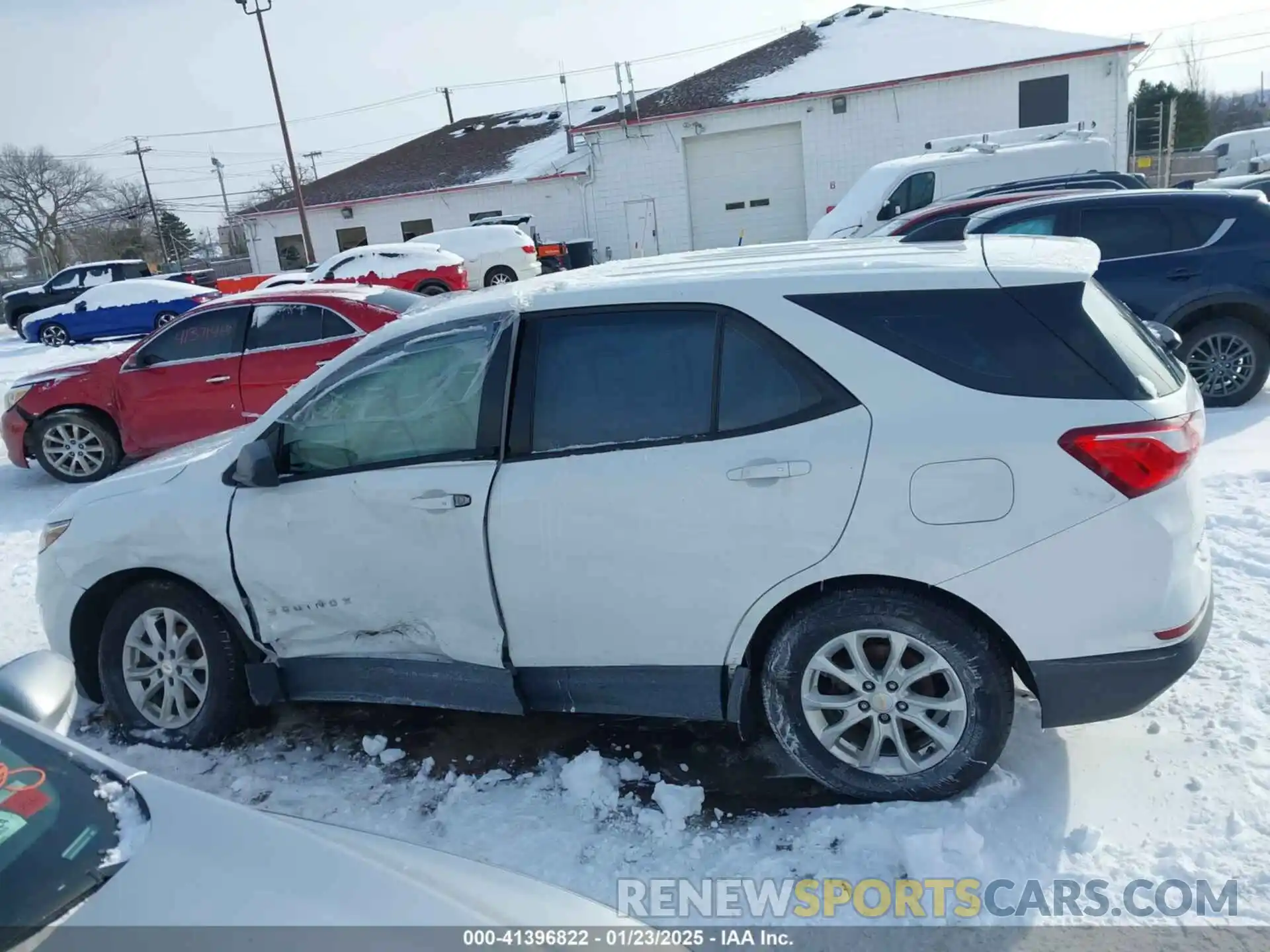 13 Photograph of a damaged car 2GNAXSEV5K6161848 CHEVROLET EQUINOX 2019