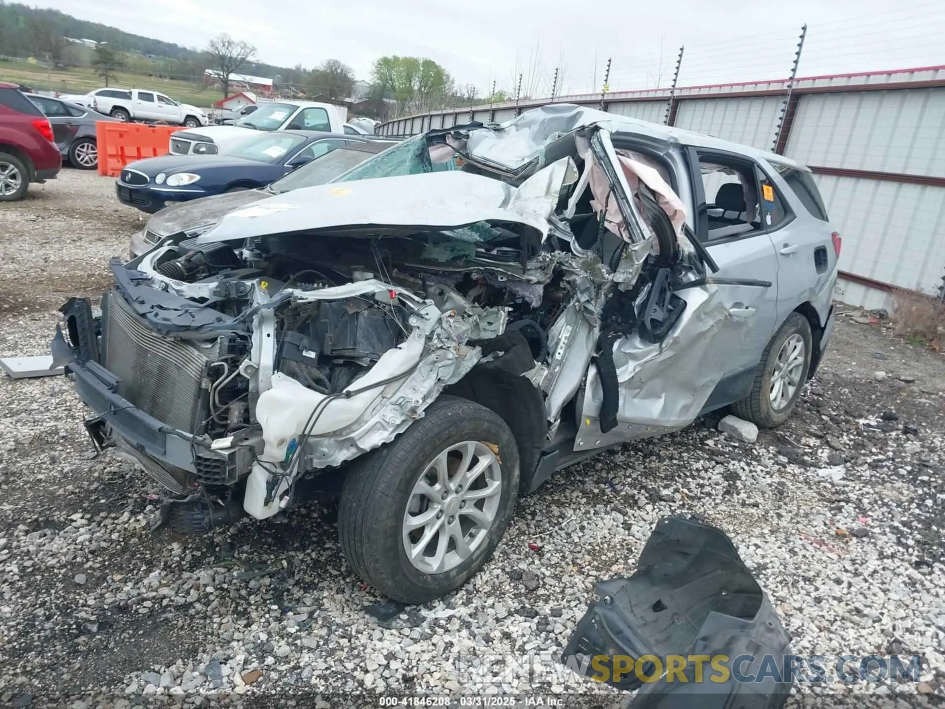 2 Photograph of a damaged car 2GNAXSEV5K6233485 CHEVROLET EQUINOX 2019