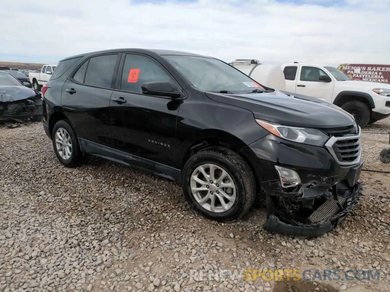 4 Photograph of a damaged car 2GNAXSEV7K6268688 CHEVROLET EQUINOX 2019