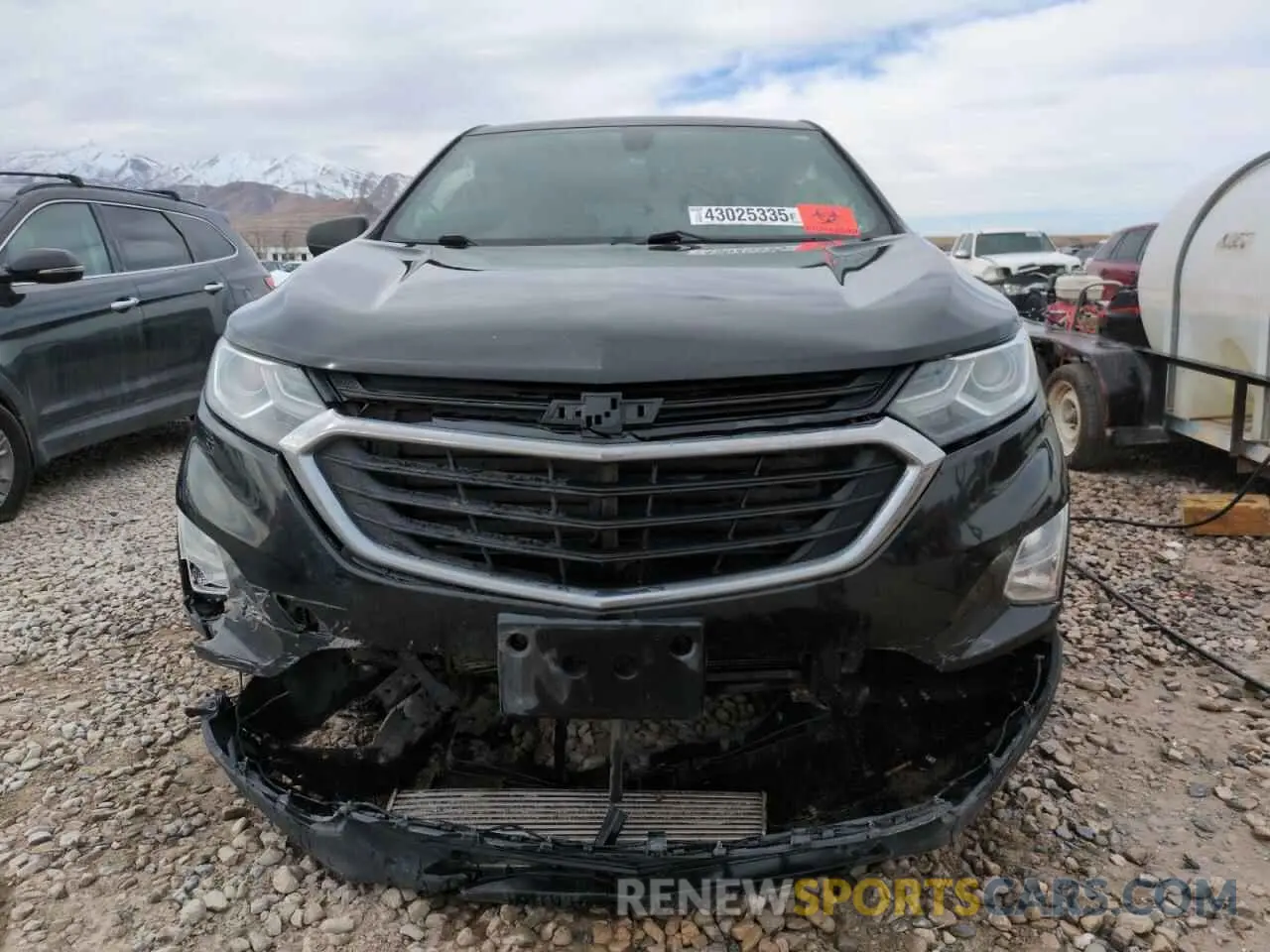 5 Photograph of a damaged car 2GNAXSEV7K6268688 CHEVROLET EQUINOX 2019