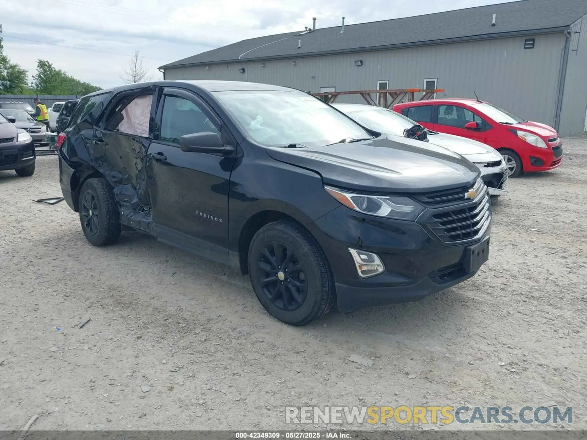 1 Photograph of a damaged car 2GNAXSEV7K6302760 CHEVROLET EQUINOX 2019