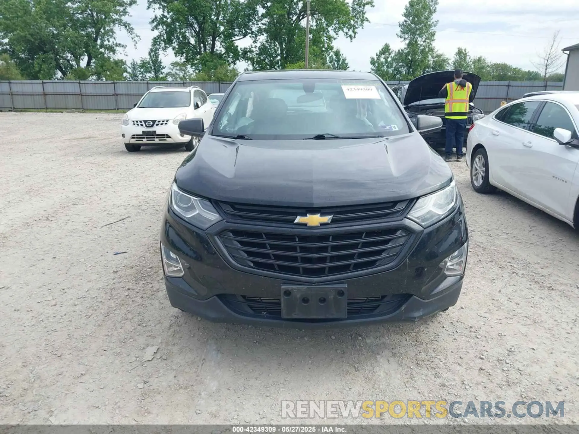 13 Photograph of a damaged car 2GNAXSEV7K6302760 CHEVROLET EQUINOX 2019