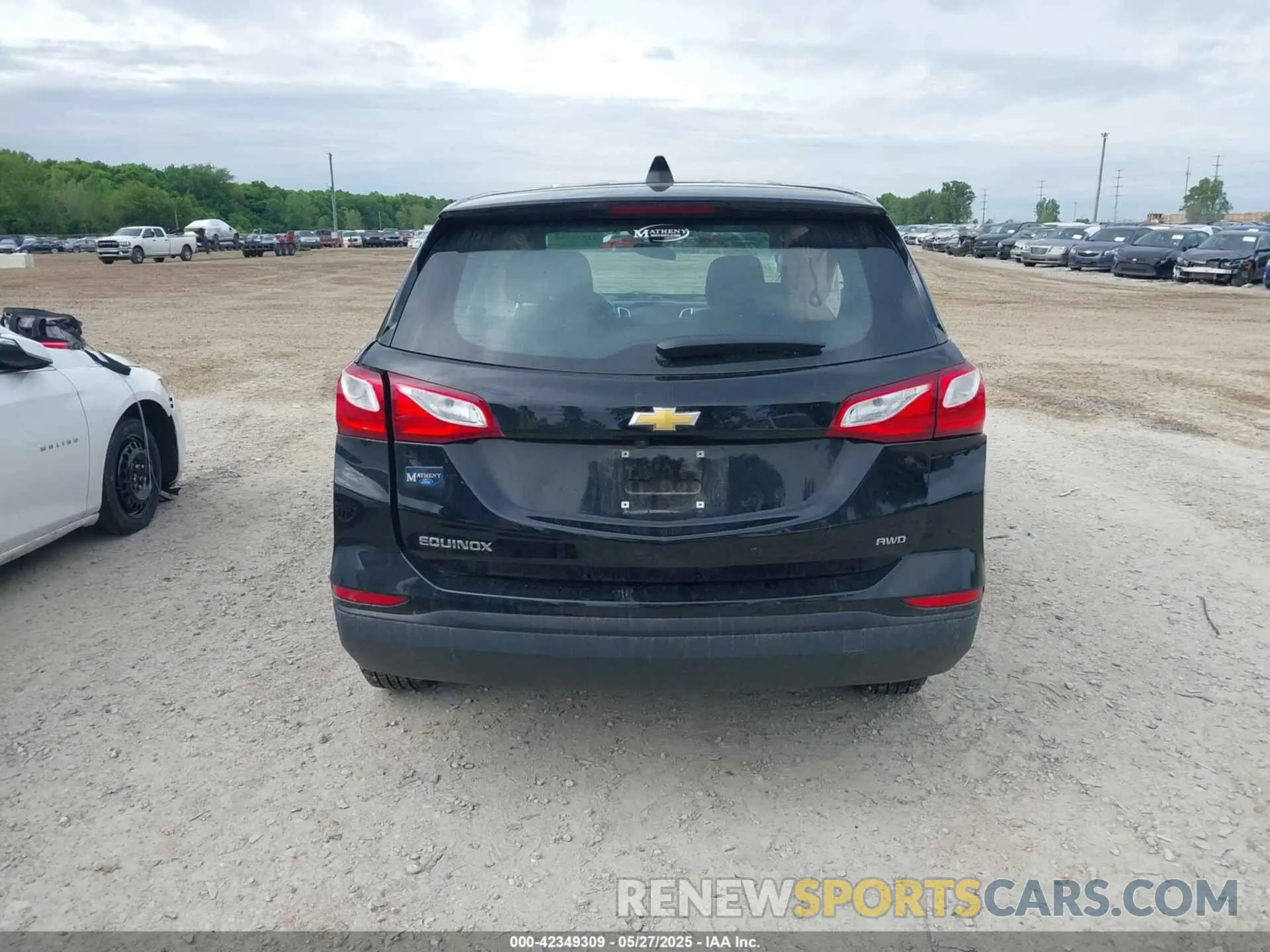 17 Photograph of a damaged car 2GNAXSEV7K6302760 CHEVROLET EQUINOX 2019