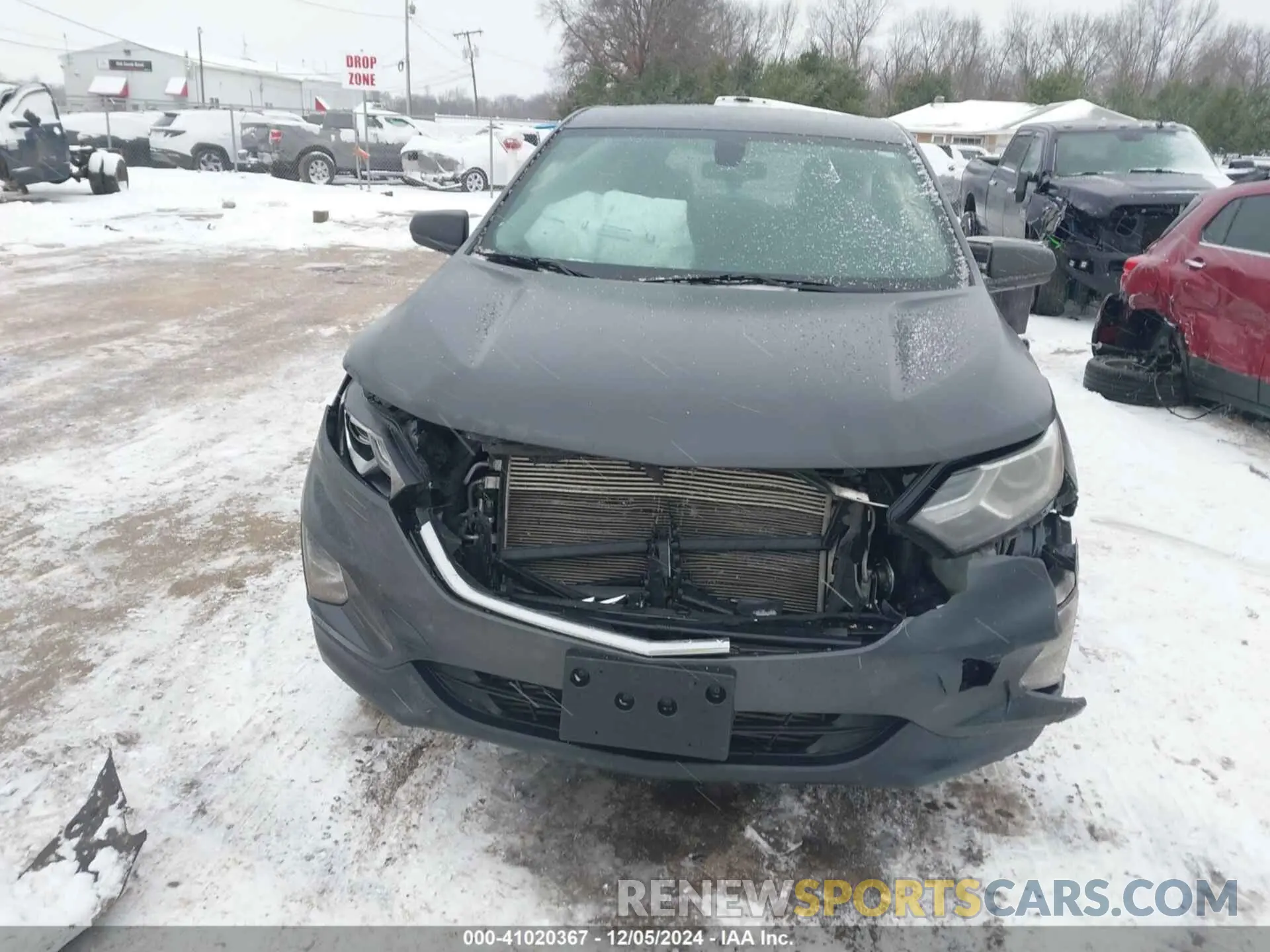 12 Photograph of a damaged car 2GNAXSEV8K6117021 CHEVROLET EQUINOX 2019