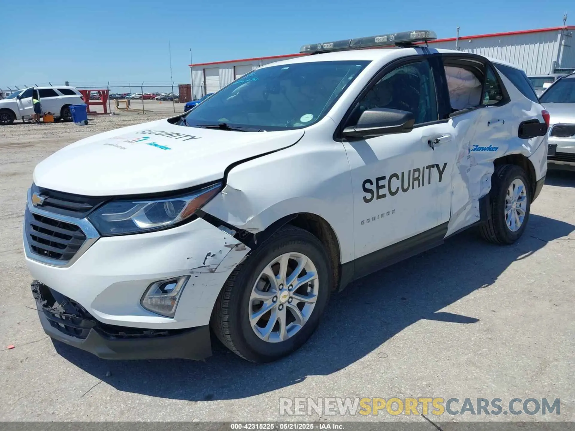 2 Photograph of a damaged car 2GNAXSEV8K6145580 CHEVROLET EQUINOX 2019