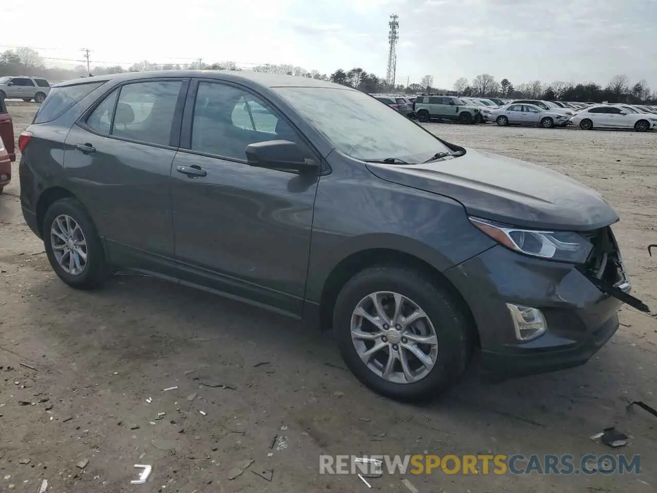 4 Photograph of a damaged car 2GNAXSEV9K6274220 CHEVROLET EQUINOX 2019