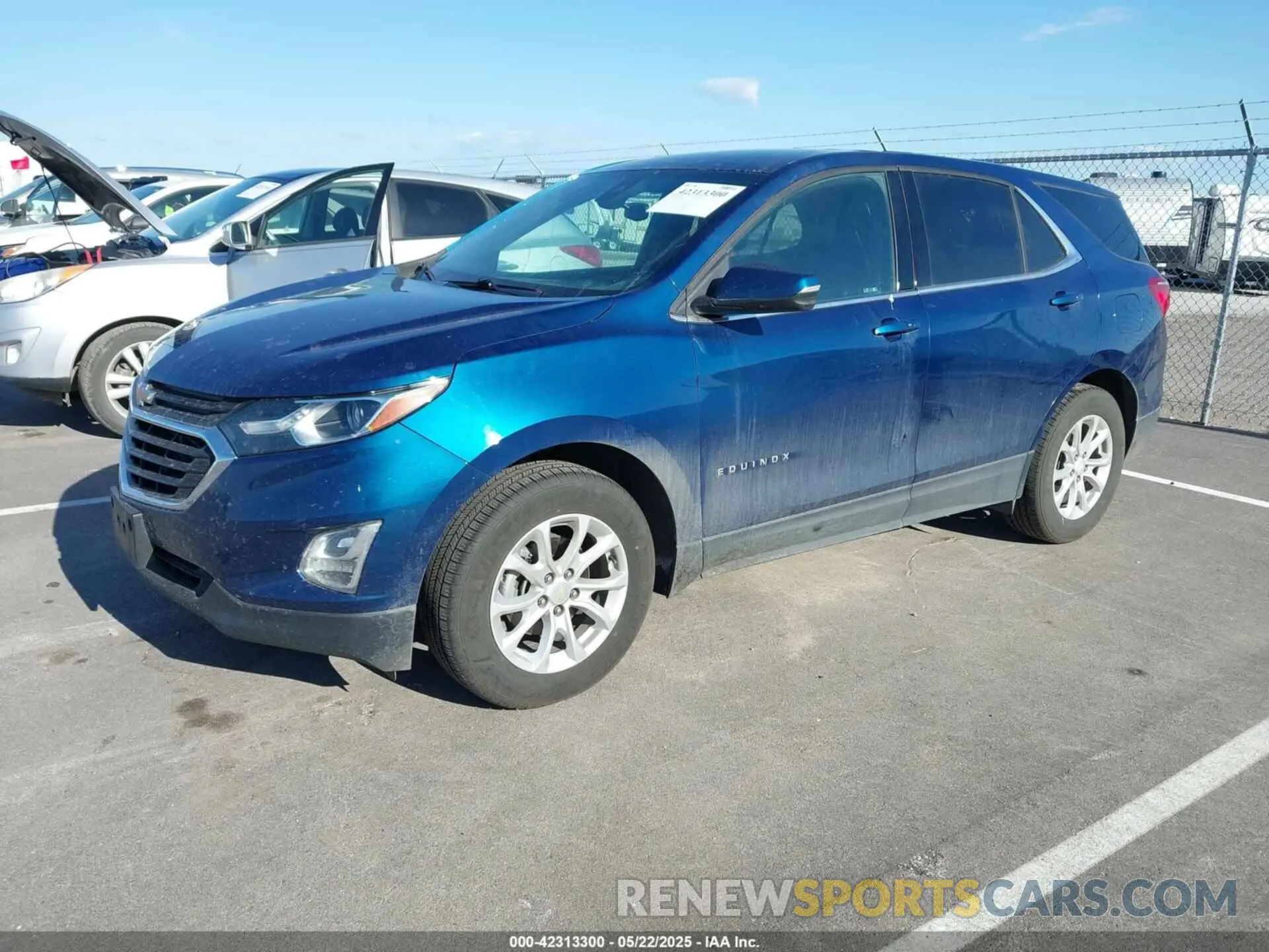 2 Photograph of a damaged car 2GNAXTEV0K6138242 CHEVROLET EQUINOX 2019