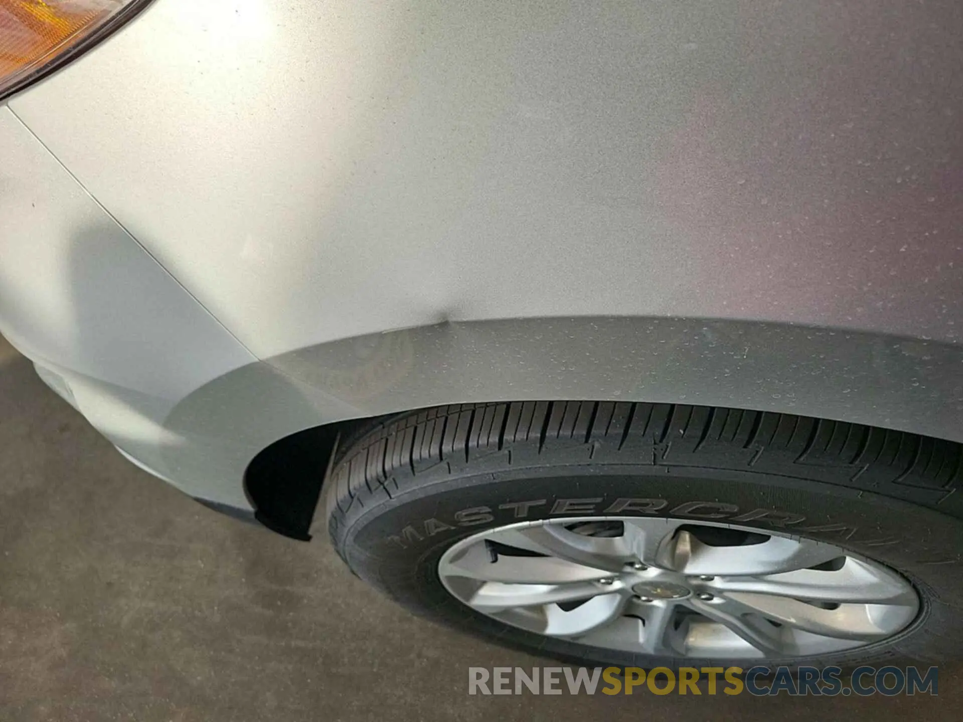 25 Photograph of a damaged car 2GNAXTEV0K6255917 CHEVROLET EQUINOX 2019