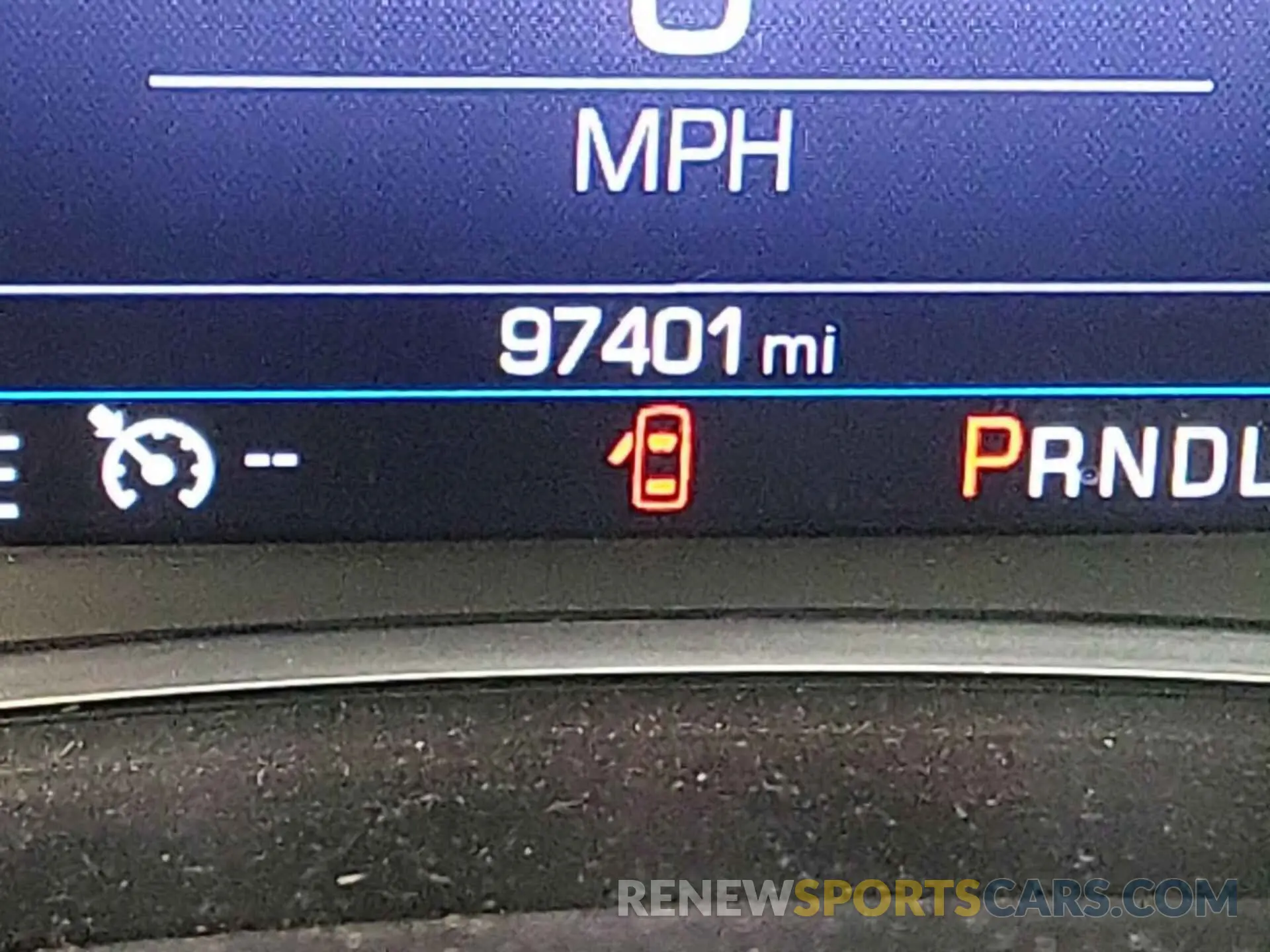 29 Photograph of a damaged car 2GNAXTEV0K6255917 CHEVROLET EQUINOX 2019