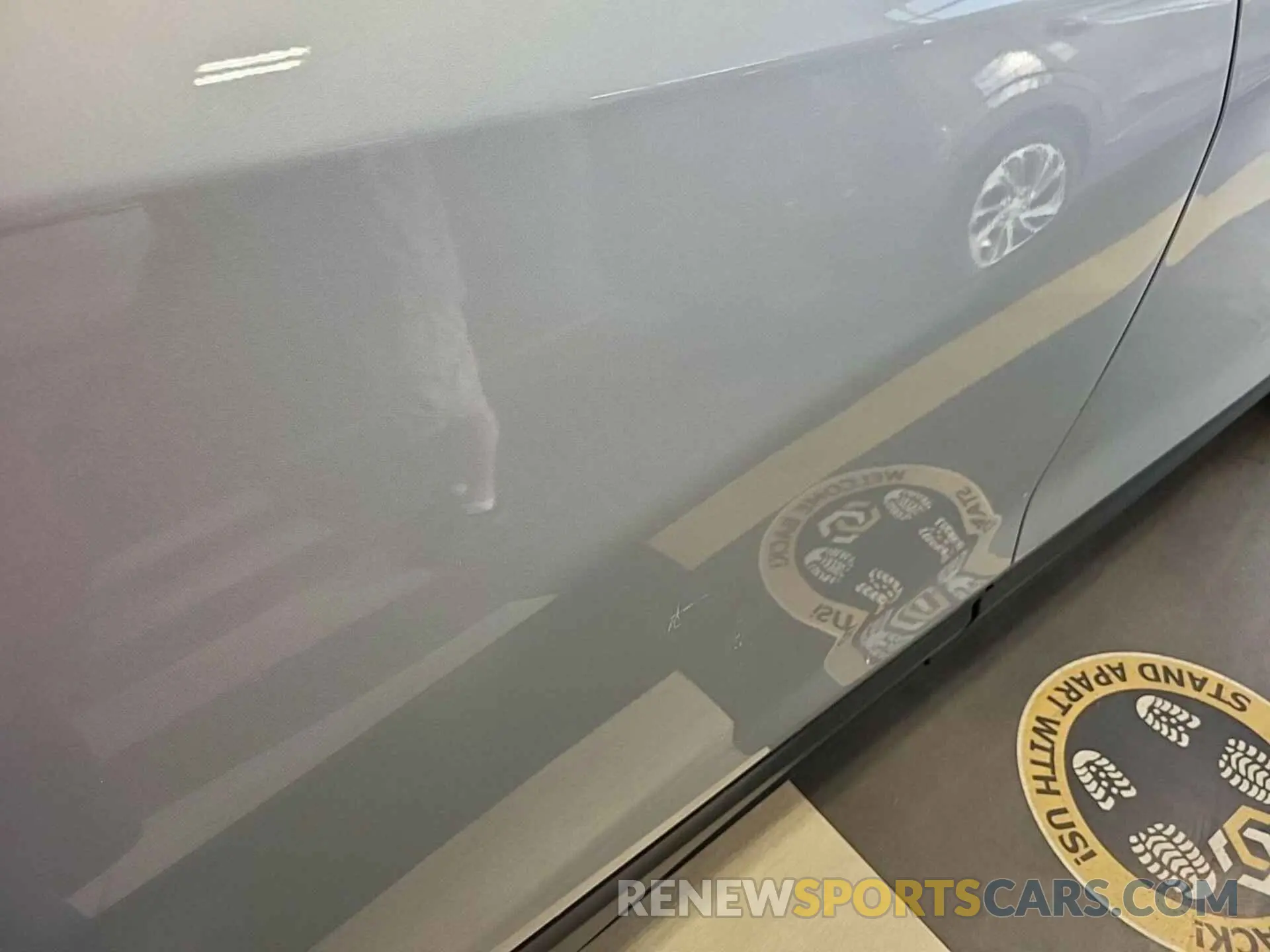 6 Photograph of a damaged car 2GNAXTEV0K6255917 CHEVROLET EQUINOX 2019