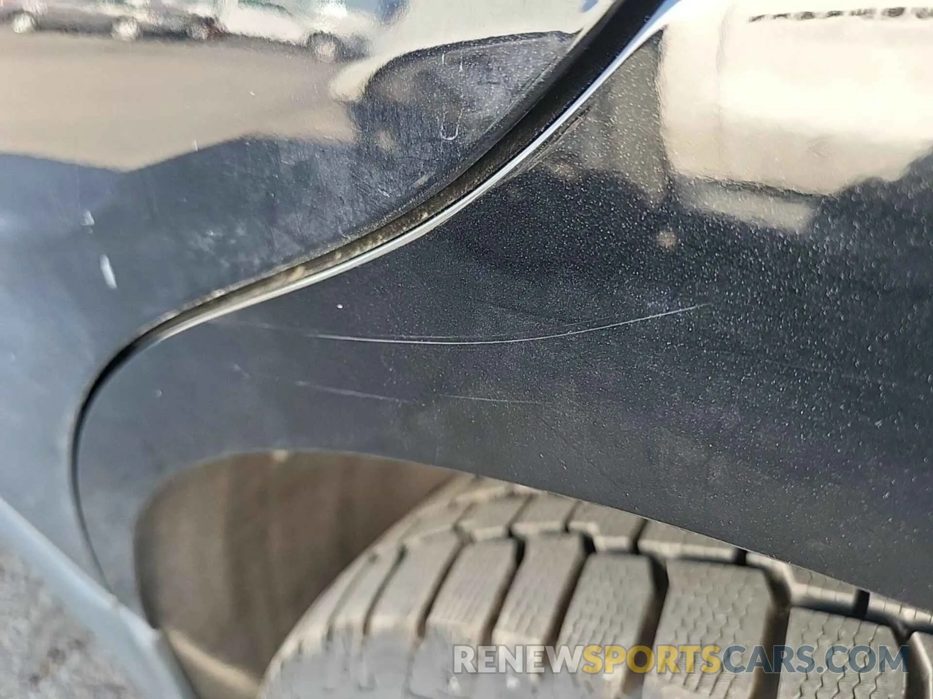 19 Photograph of a damaged car 2GNAXTEV0K6260759 CHEVROLET EQUINOX 2019